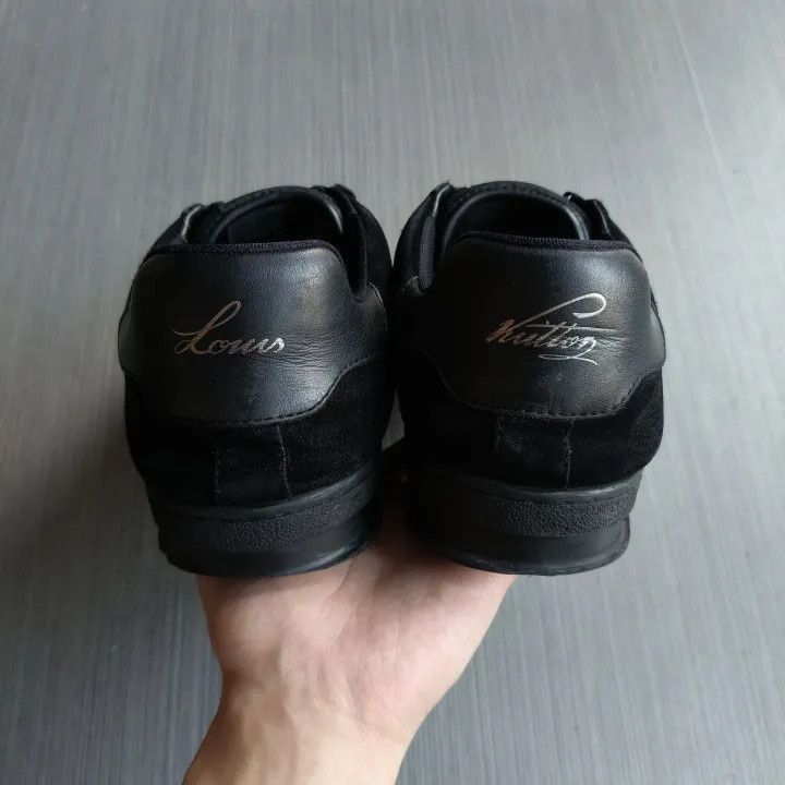 Louis Vuitton Louis Vuitton Trainer Sneakers in Black -2508 Size US 9.5 / EU 42-43 - 1 Thumbnail