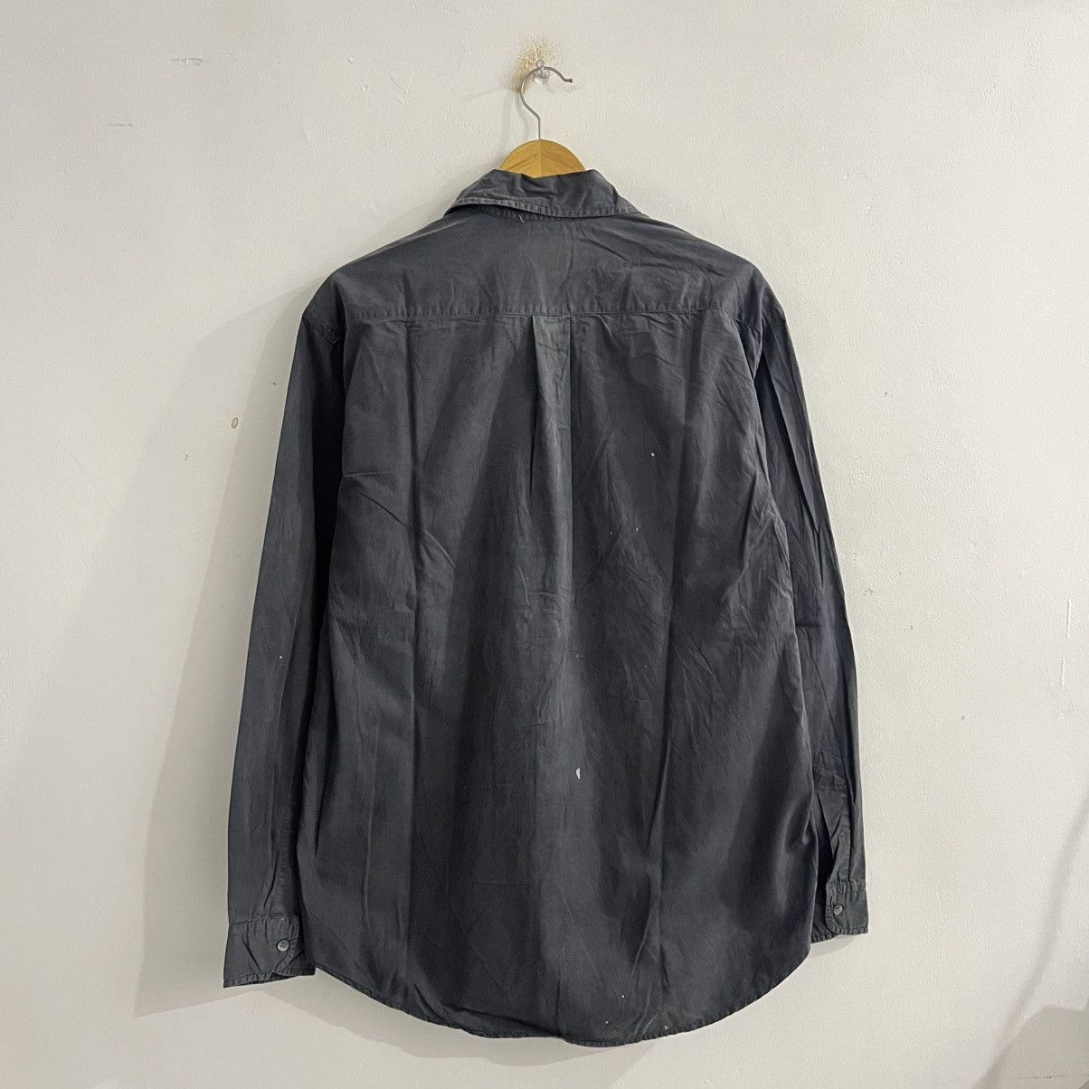 Calvin Klein Calvin Klein Washed Ls Button Up Size US L / EU 52-54 / 3 - 7 Thumbnail