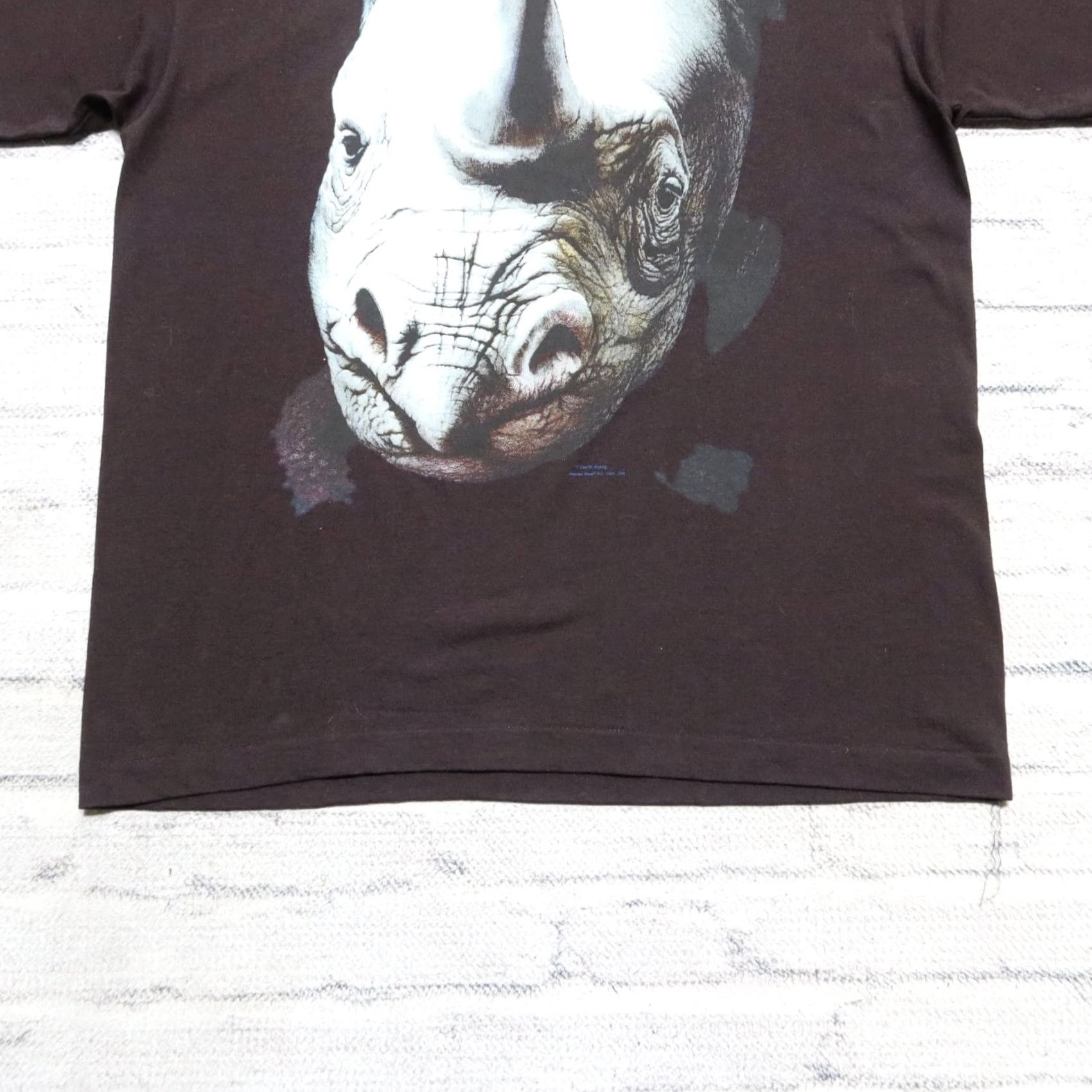 Vintage VINTAGE Rhino Shirt Mens T-Shirt L Black 90s graphic tee AOP Size US L / EU 52-54 / 3 - 3 Thumbnail