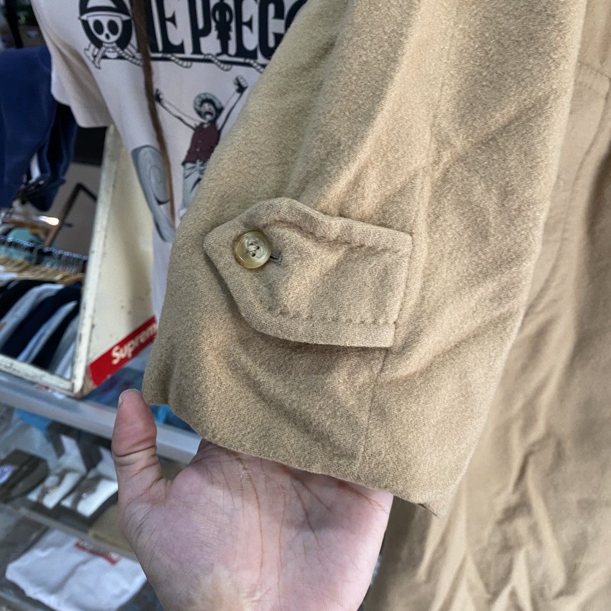 Burberry VINTAGE Burberry Wool Car Coat Beige L Size US L / EU 52-54 / 3 - 7 Thumbnail