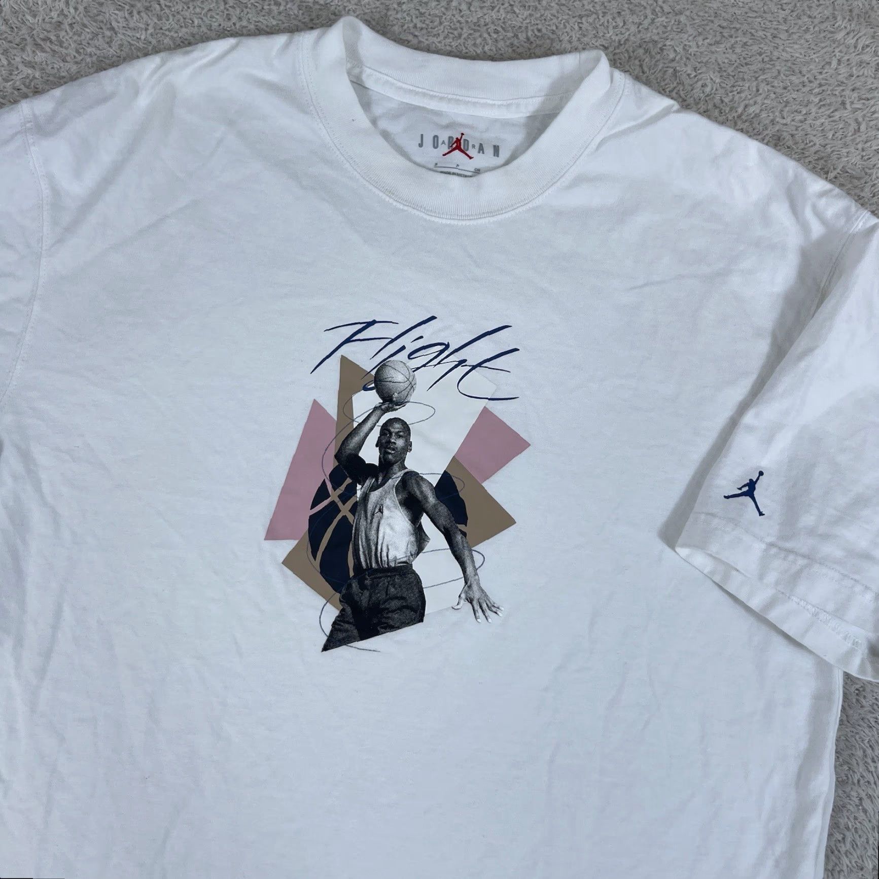 Jordan Brand Jordan Brand T-Shirt Women's Small White Oversized Graphic Flight Nike Jumpman Size S / US 4 / IT 40 - 2 Thumbnail