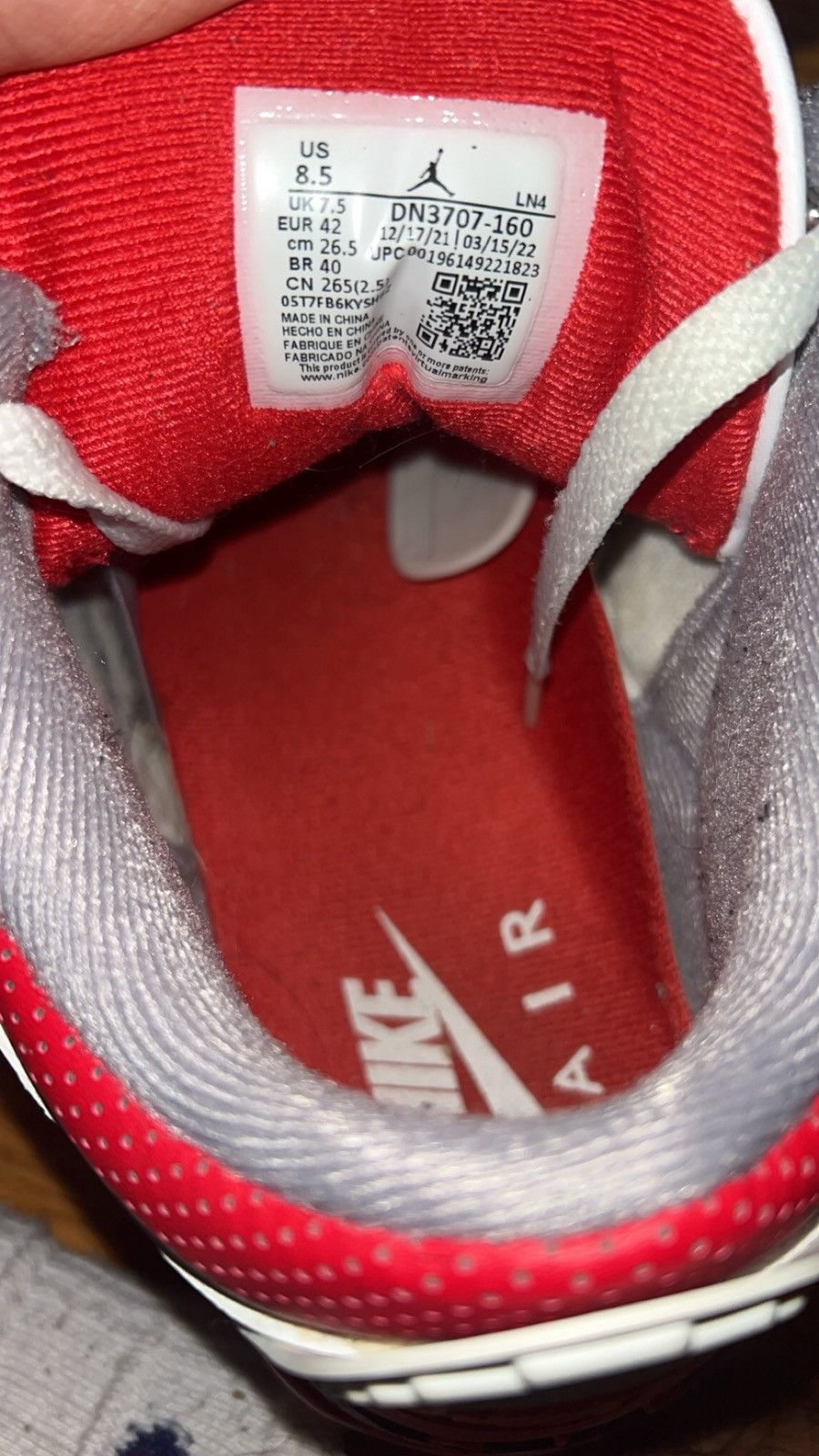 Jordan Brand Fire Red Jordan 3s Size US 8.5 / EU 41-42 - 10 Thumbnail