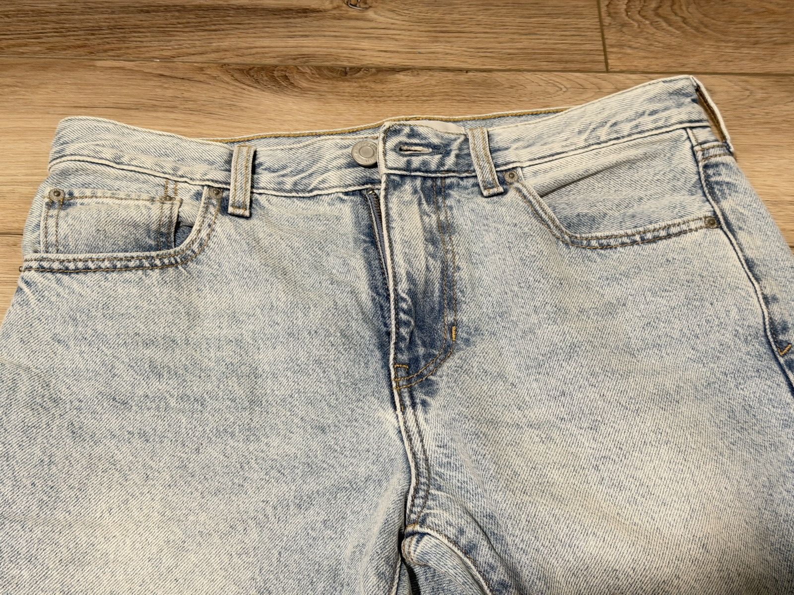 Pacsun Light washed pacsun jeans not too baggy Size US 31 - 4 Thumbnail