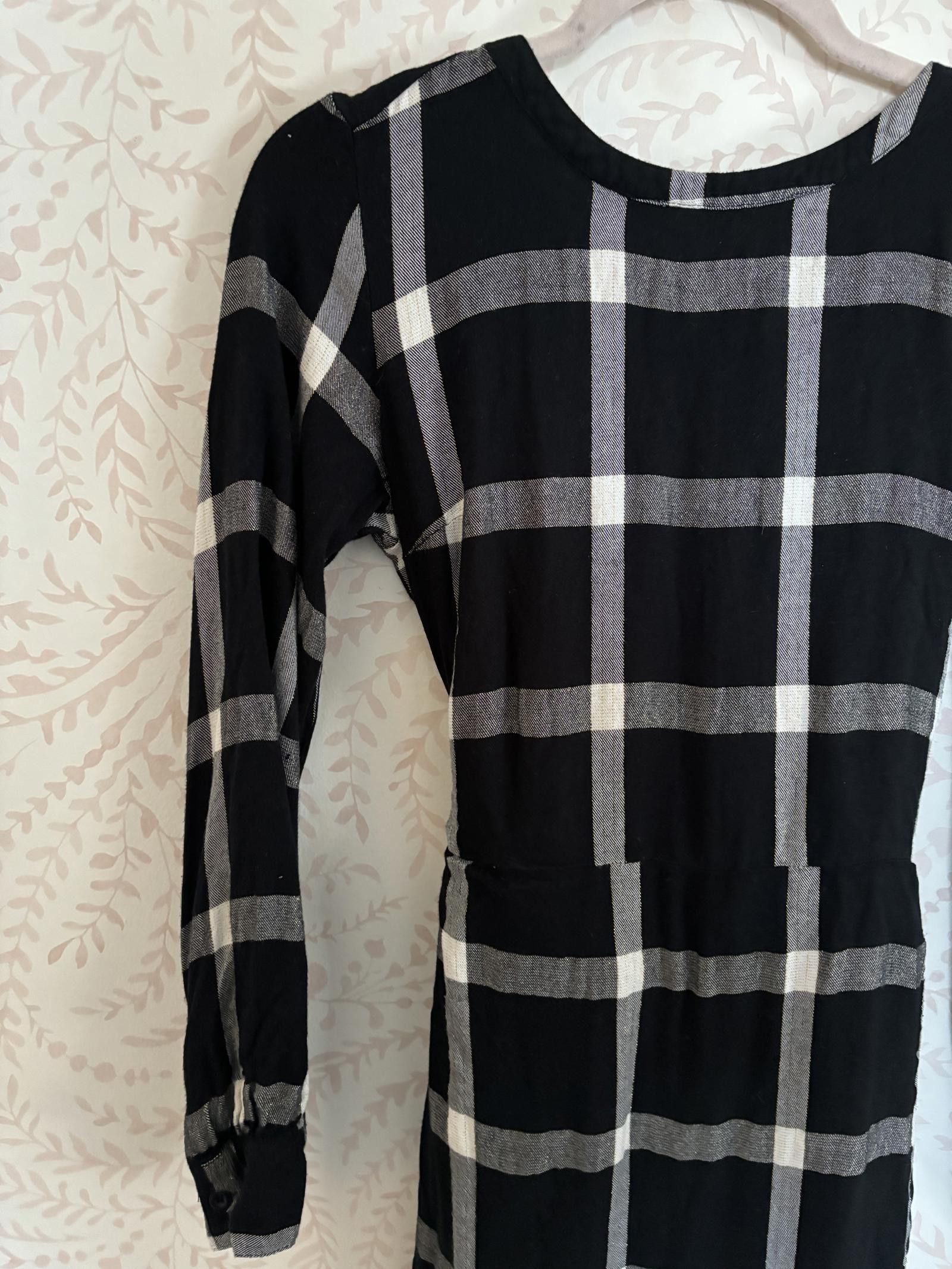 Designer Lurex, Black and White Plaid Dress with Belt Size S / US 4 / IT 40 - 7 Thumbnail