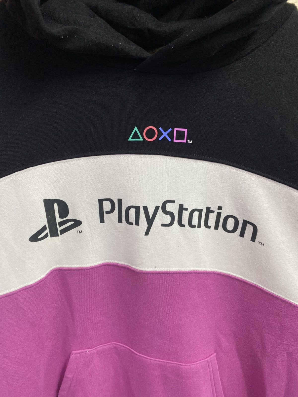Playstation GU x PlayStation color-blocked hoodie. Size US XL / EU 56 / 4 - 2 Thumbnail