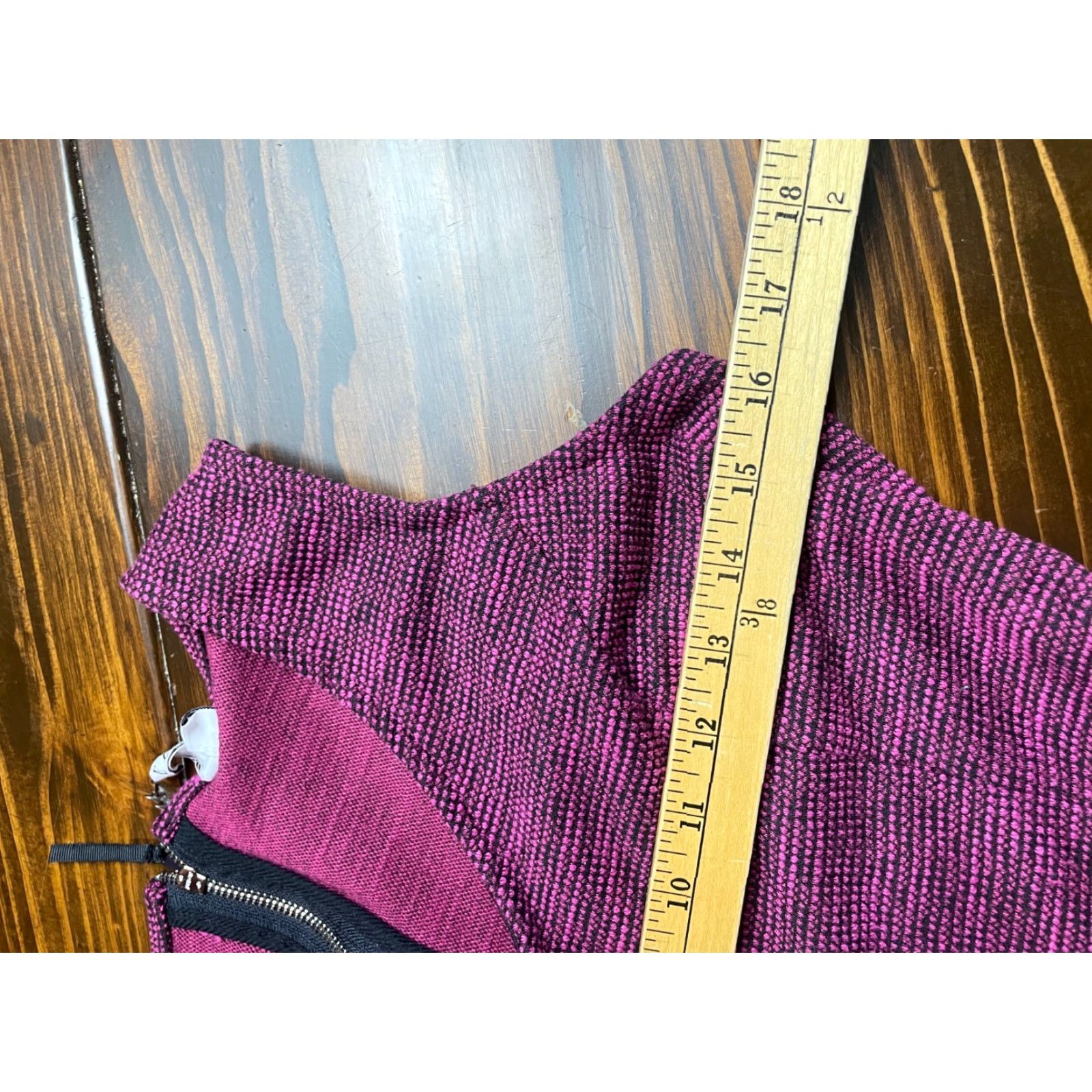 Vintage VINTAGE Elle Shirt Women's Size Small, Blouse Sleeveless Shift Peplum ¼ Zipp Pink Black Womens Size S / US 4 / IT 40 - 7 Thumbnail