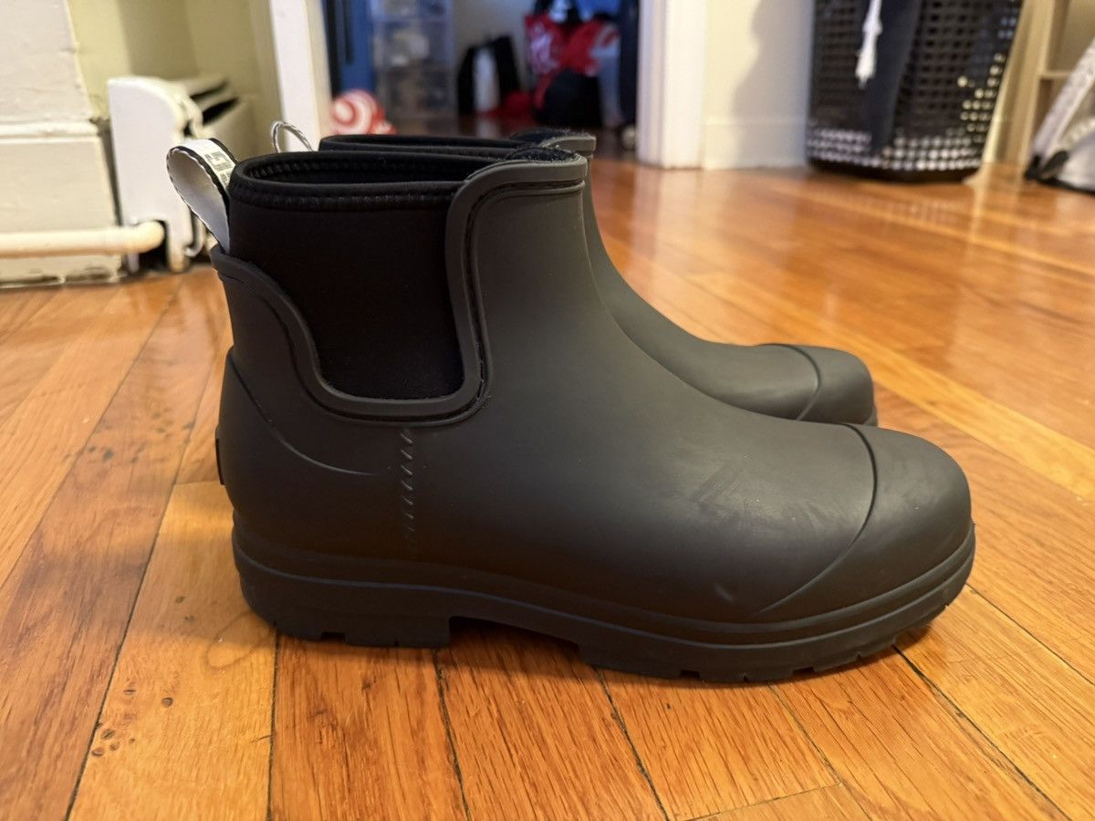 Ugg Ugg Snow Boots Size US 9 / EU 42 - 2 Thumbnail