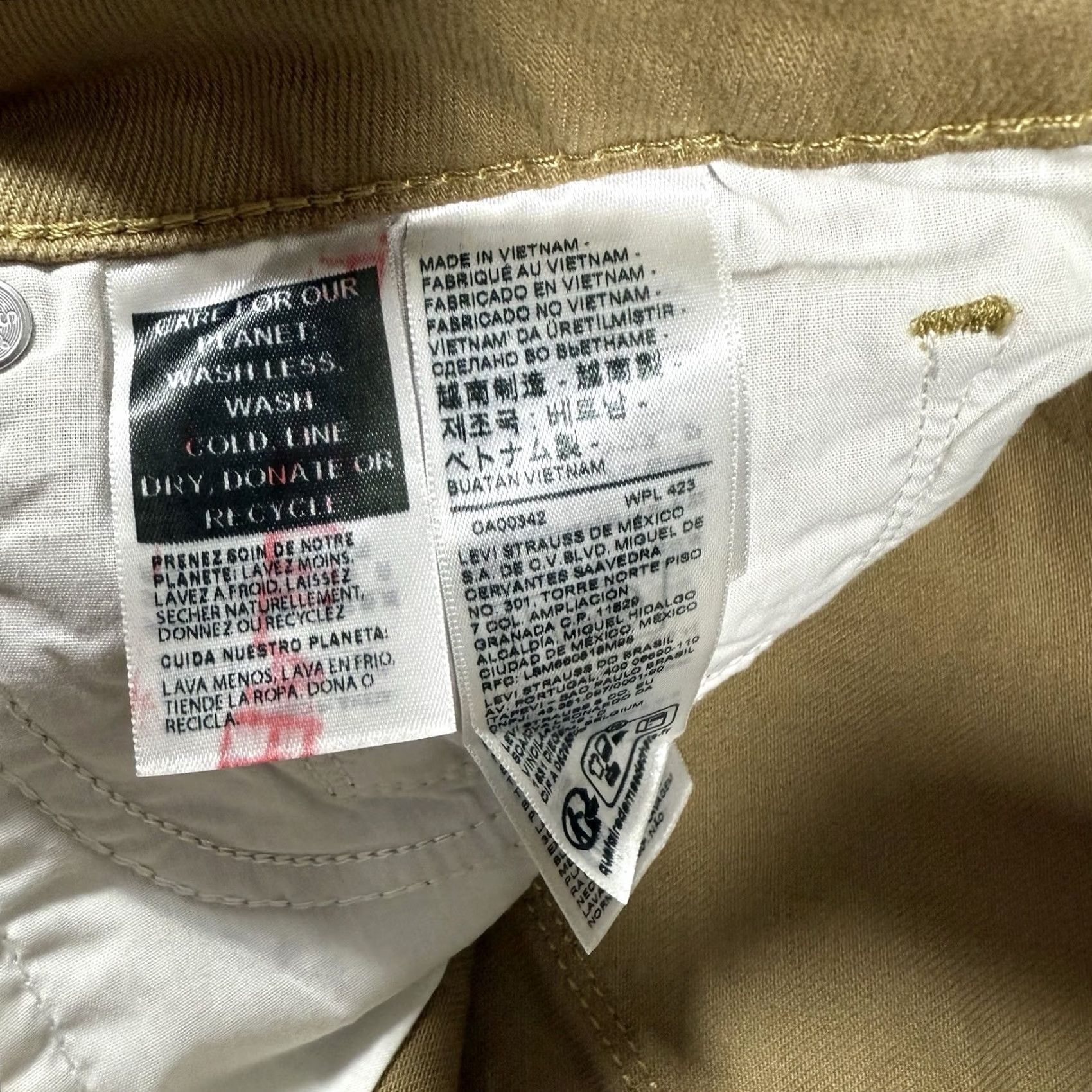 Levi's Levi's 711 Skinny Jeans Women Brown Size 30x32 32x31 NWT Mid Rise 31 Inseam 5-Pocket Denim Stretch Slim NWT Size 30" / US 8 / IT 44 - 6 Thumbnail