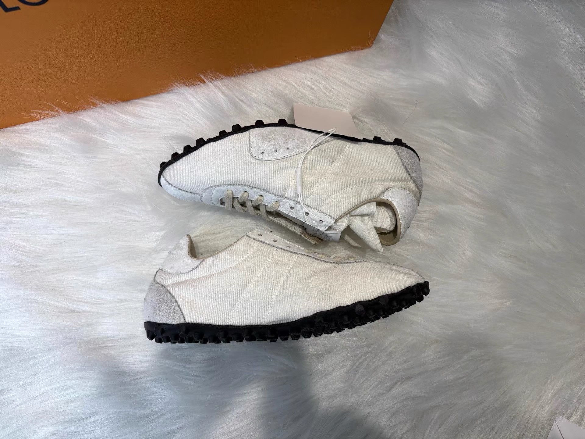 Maison Margiela Maison Margiela Sprinters Low-Top Sneakers K36 Size US 6 / IT 36 - 6 Thumbnail
