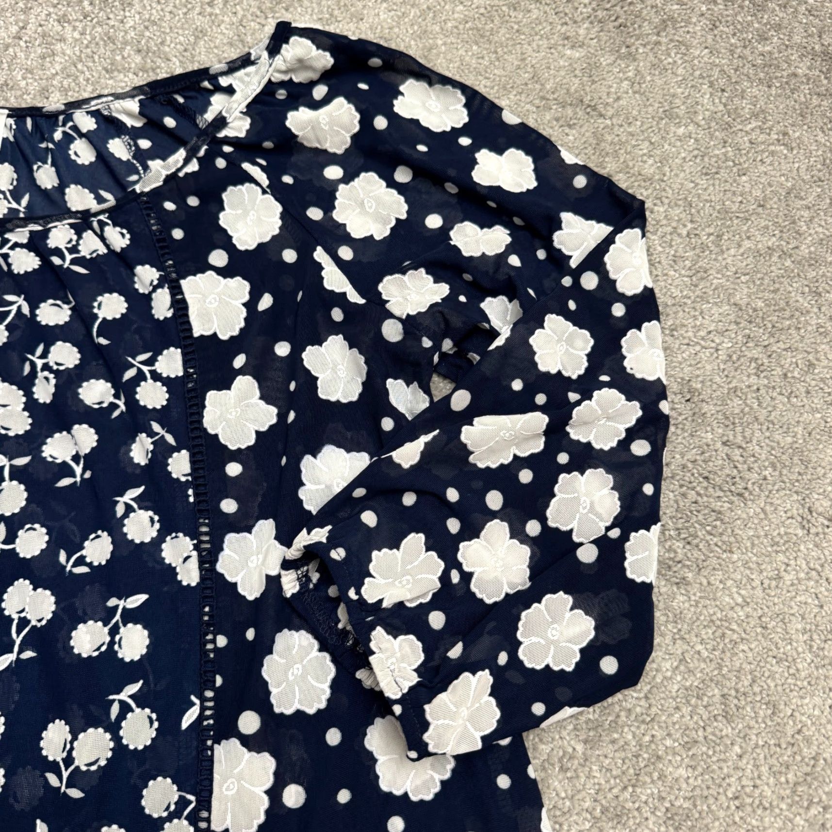 Vintage Siren Lily Blouse Shirt Womens XL Navy Blue Floral Boho Long Sleeve Button Front Crew Neck Casual Vintage No Size XL / US 12-14 / IT 48-50 - 4 Thumbnail