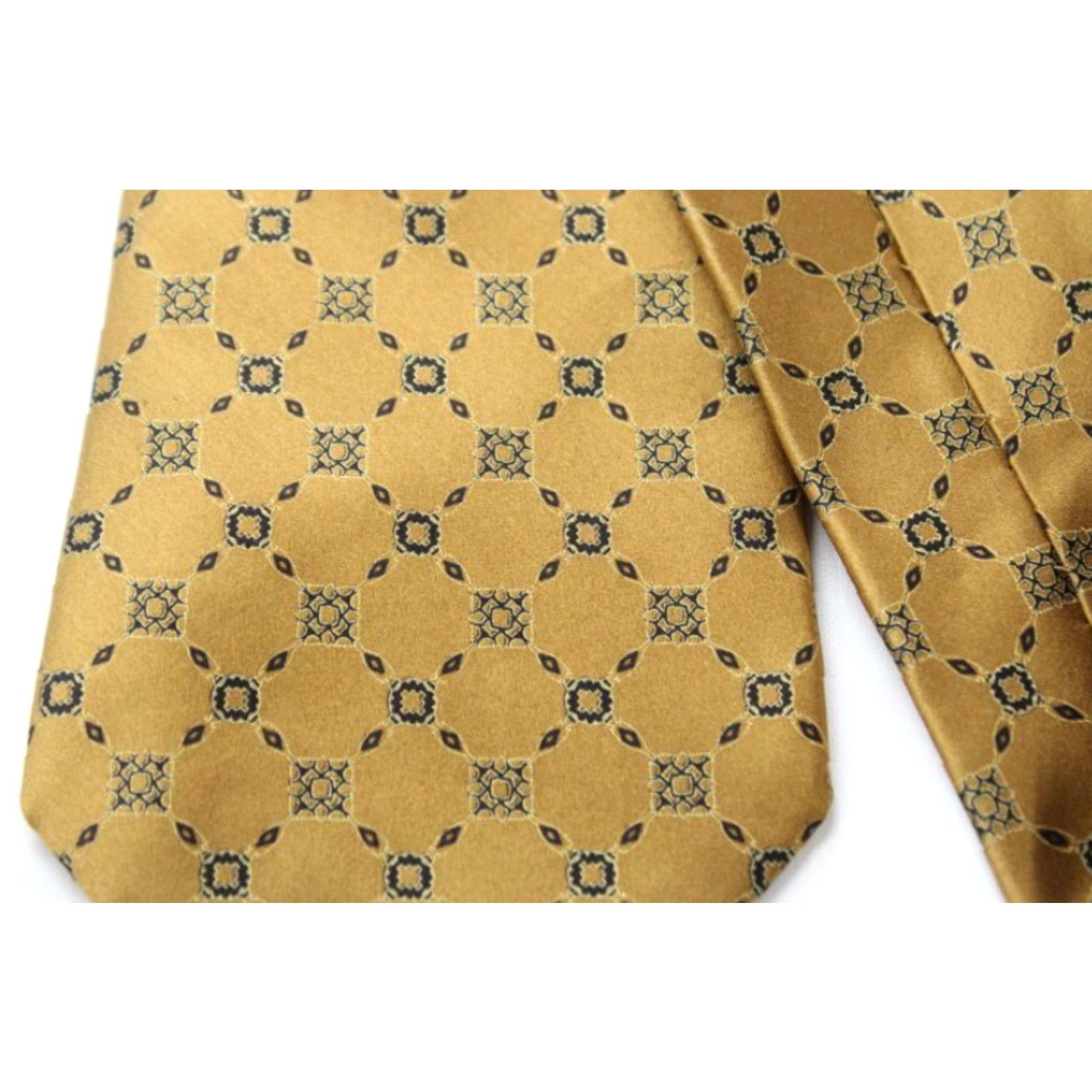 Vintage VINTAGE Dolcepunta 7-Fold Necktie Mens Gold 100% Silk Geometric Luxury Italy Classic 60" Long 4" Wide Mens Gold Geometric Silk Tie Size ONE SIZE - 3 Thumbnail