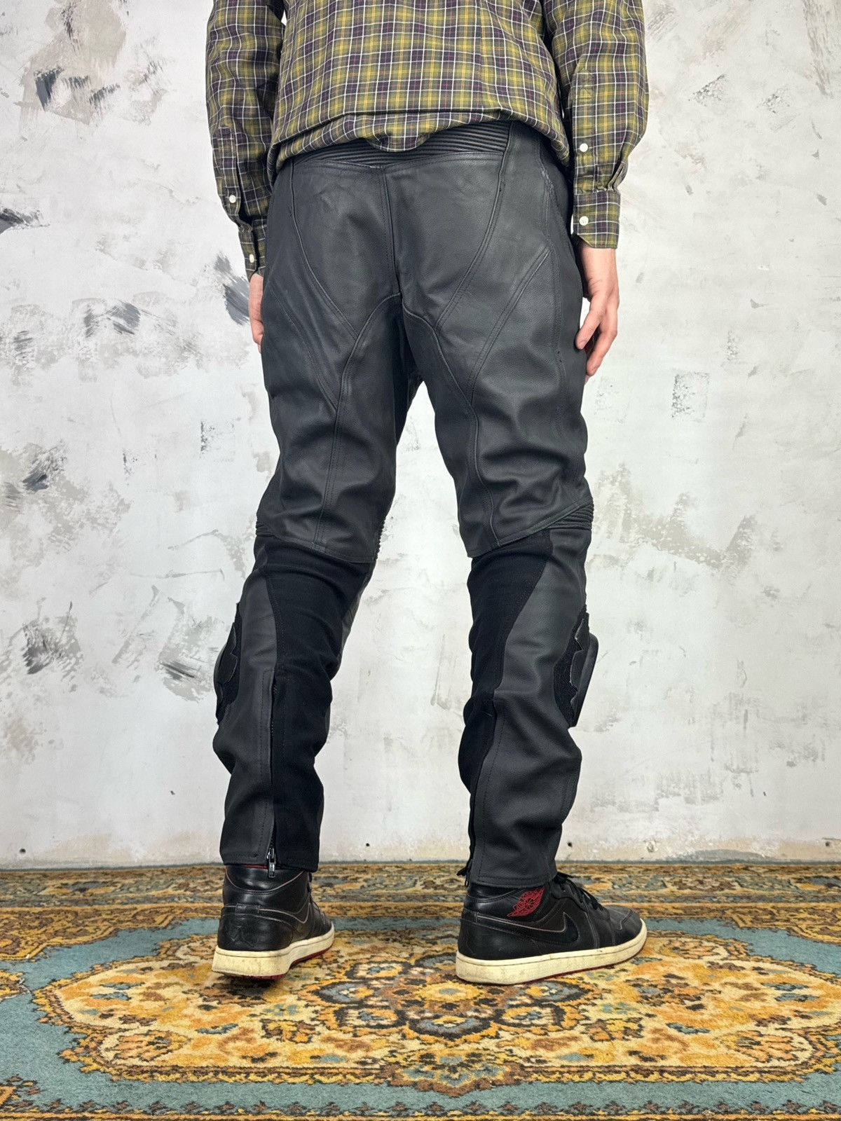 Vintage Lewis Leather Motorcycle Riding Pants Knee Armor 30 S - M Size US 30 / EU 46 - 10 Thumbnail