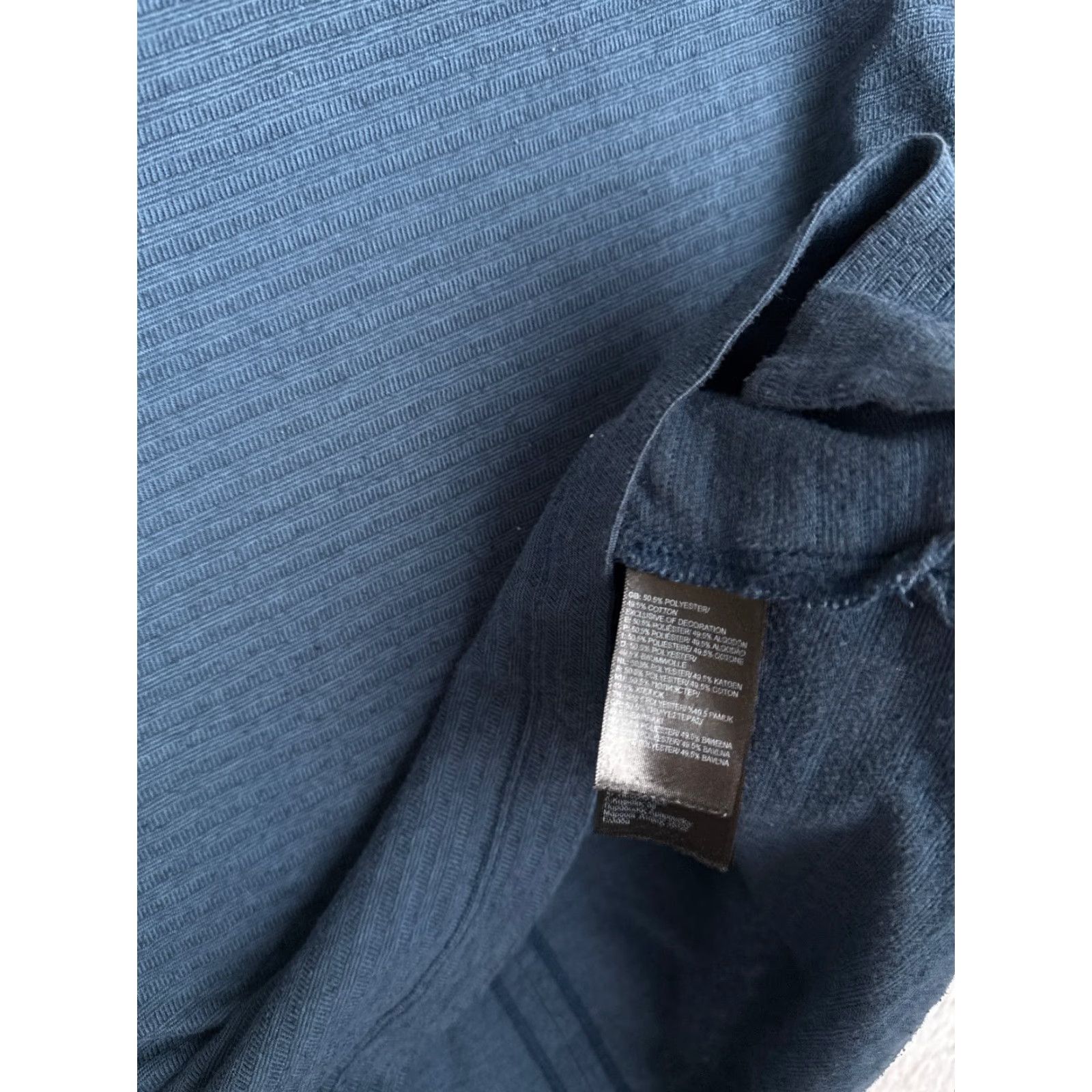 The North Face The North Face Shirt Women Medium Blue Tank Sleeveless Crew Neck Poly Blend Gym Size M / US 6-8 / IT 42-44 - 7 Thumbnail