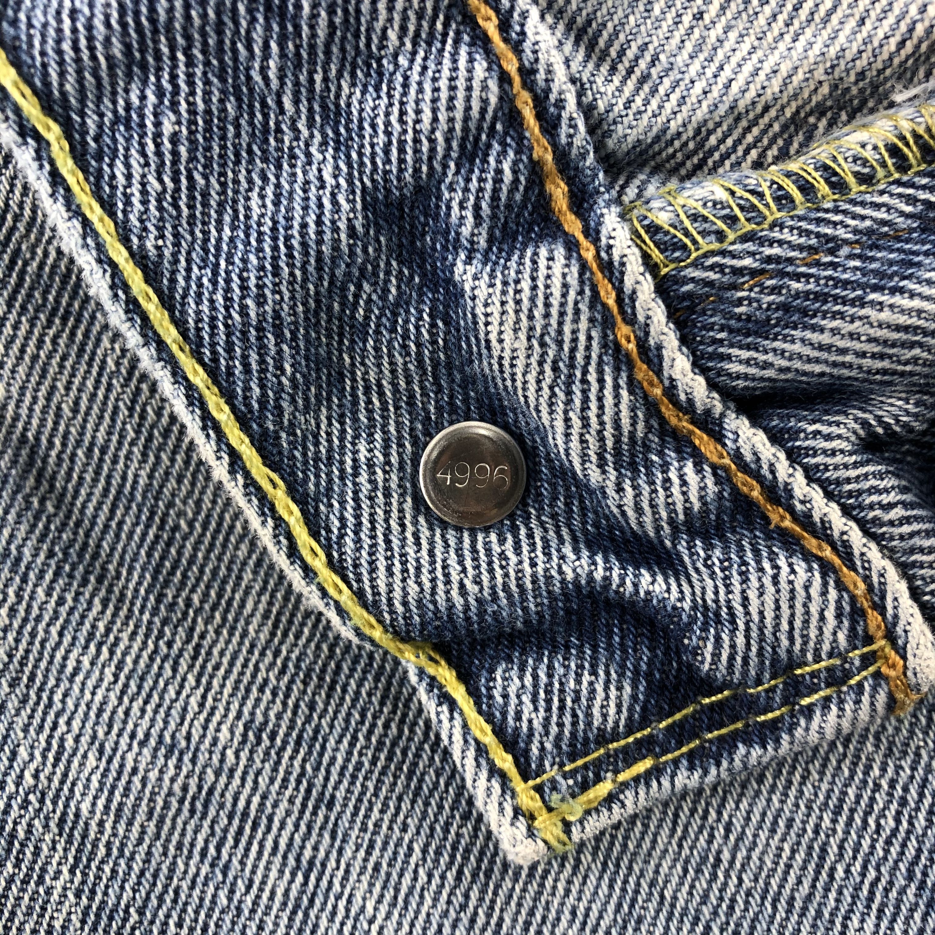 Levi's × Vintage Vintage Blue Wash Levis 505 Jeans-JM3159 Size US 37 - 12 Thumbnail