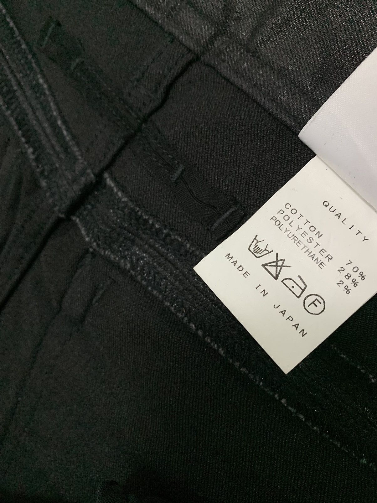 Julius JULIUS FALL WINTER 15-16 “SPHERE” COATED SKINNY LONG PANTS Size US 32 / EU 48 - 11 Thumbnail