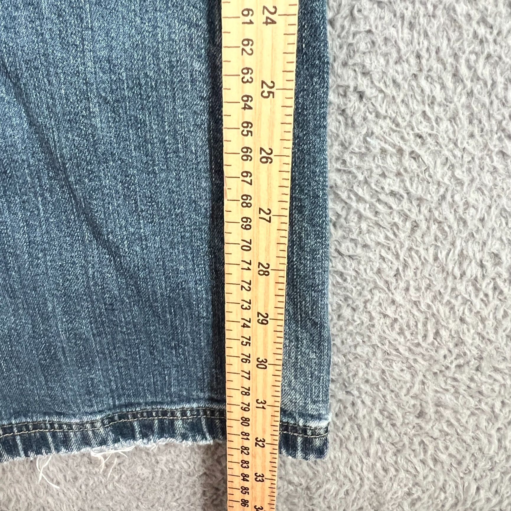 Harley Davidson VINTAGE Harley Davidson Jeans Women's 6 Bootcut Light Wash Blue Denim 90s Motorcycle Biker Size 28" / US 6 / IT 42 - 3 Thumbnail