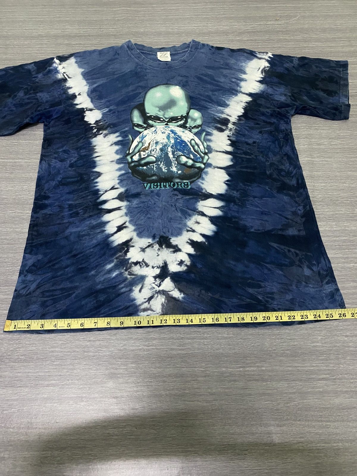 Alien Workshop × Vintage Vintage 90s Alien Visitors Tie Dye Shirt Size US XL / EU 56 / 4 - 11 Thumbnail