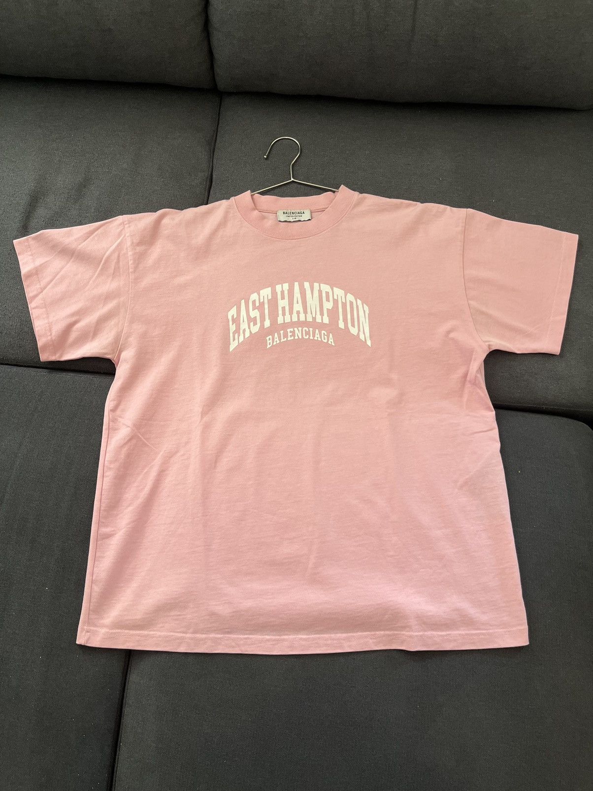 Balenciaga Balenciaga East Hampton Tee Size US M / EU 48-50 / 2 - 1 Thumbnail