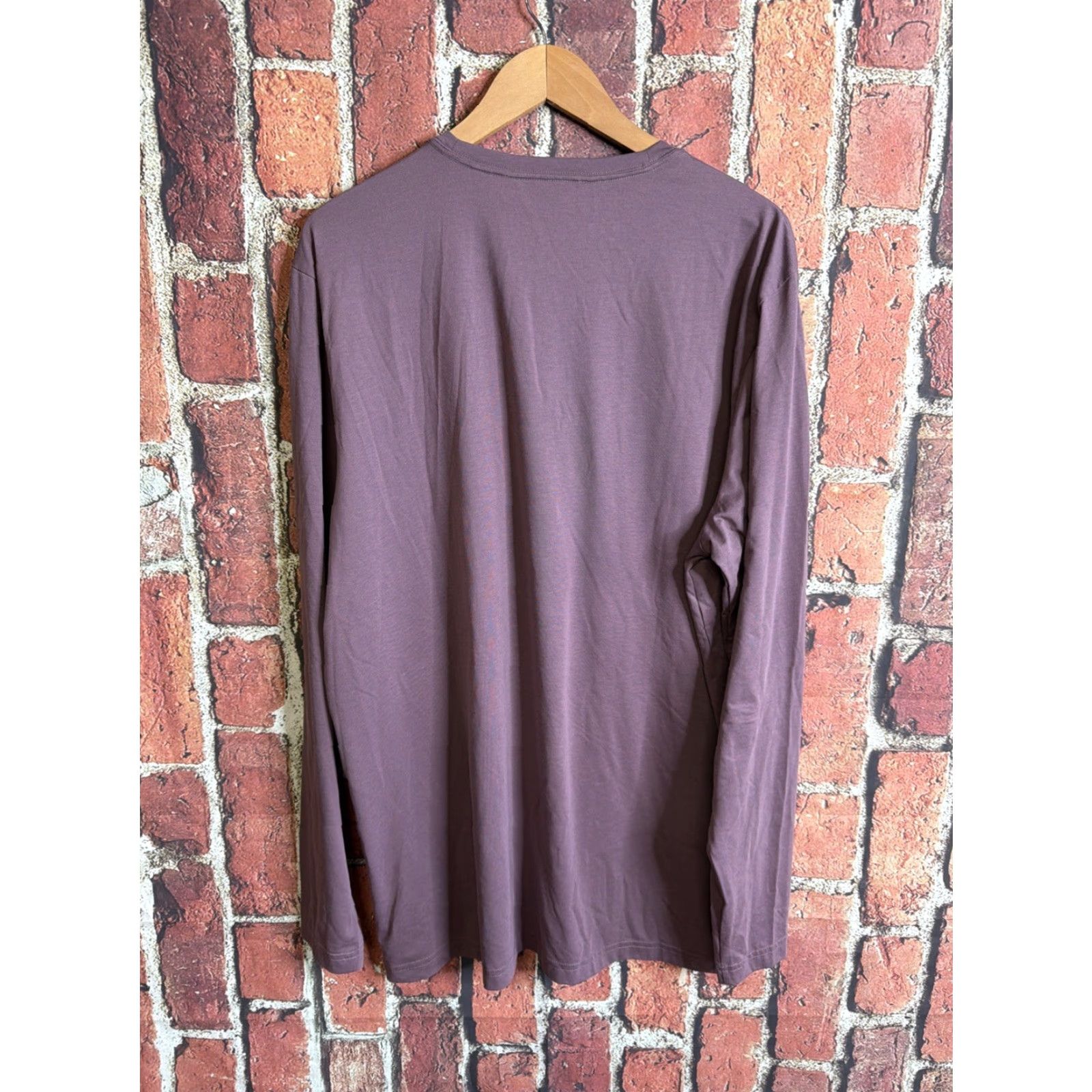 TravisMathew Travis Mathew T-Shirt Men's XXL Purple Crewneck Long Sleeve Solid Modal Polyester Pima Cotton Jersey Easy Care All Seasons Pockets Size US XXL / EU 58 / 5 - 3 Thumbnail