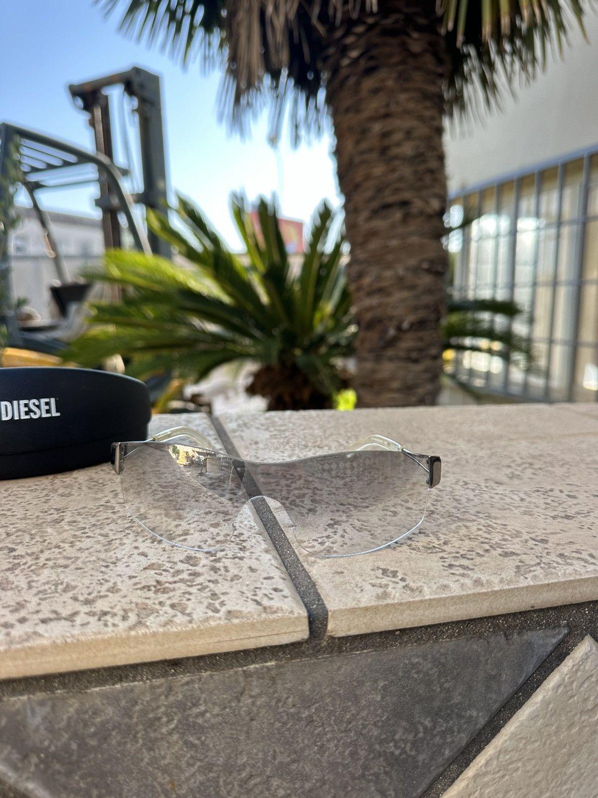 Diesel Diesel Sunglasses Grey 130 Polar Star Size ONE SIZE - 4 Thumbnail
