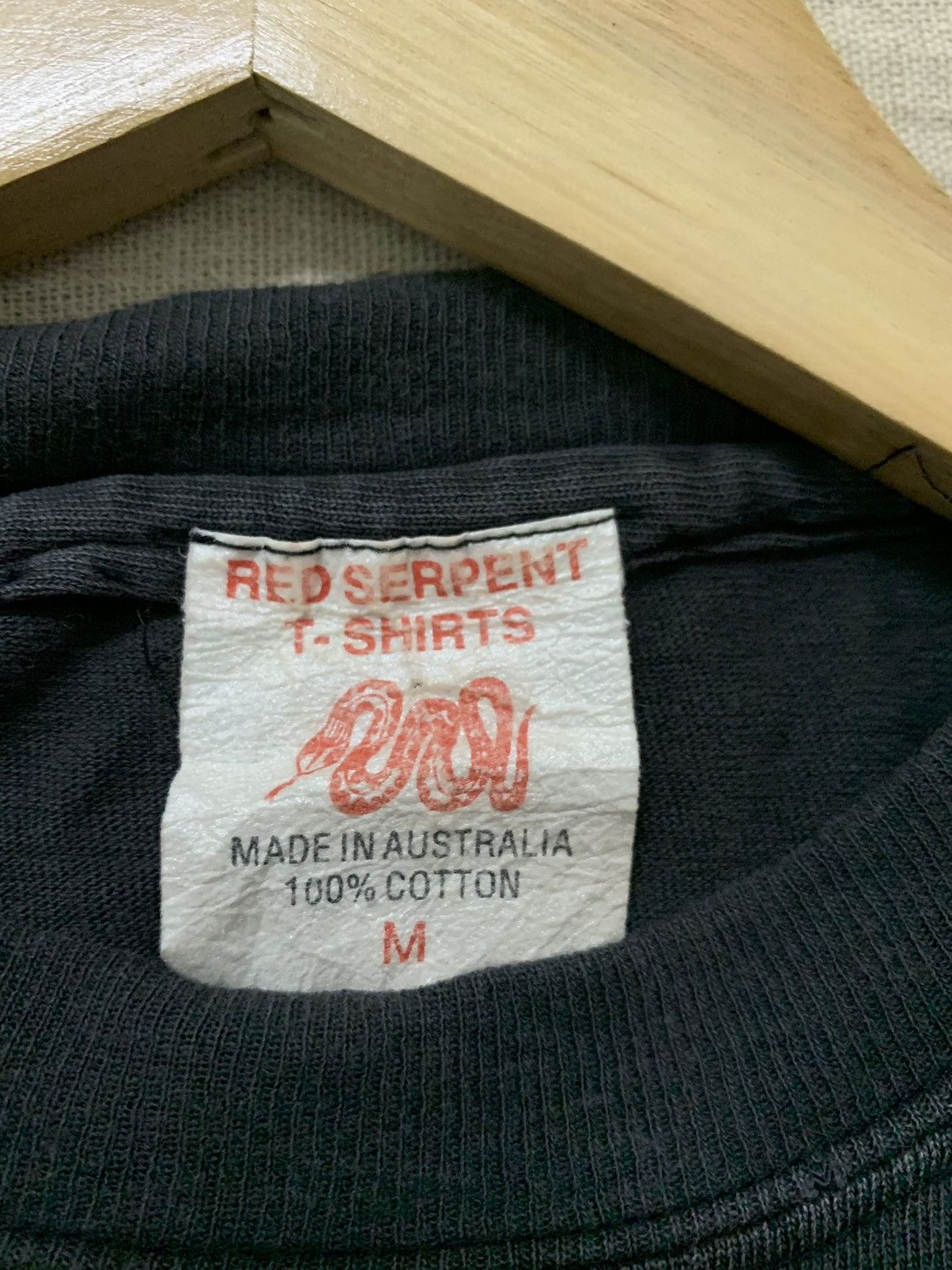 Vintage VINTAGE RED SERPENT T-SHIRT RARE PRINT Size US M / EU 48-50 / 2 - 4 Thumbnail