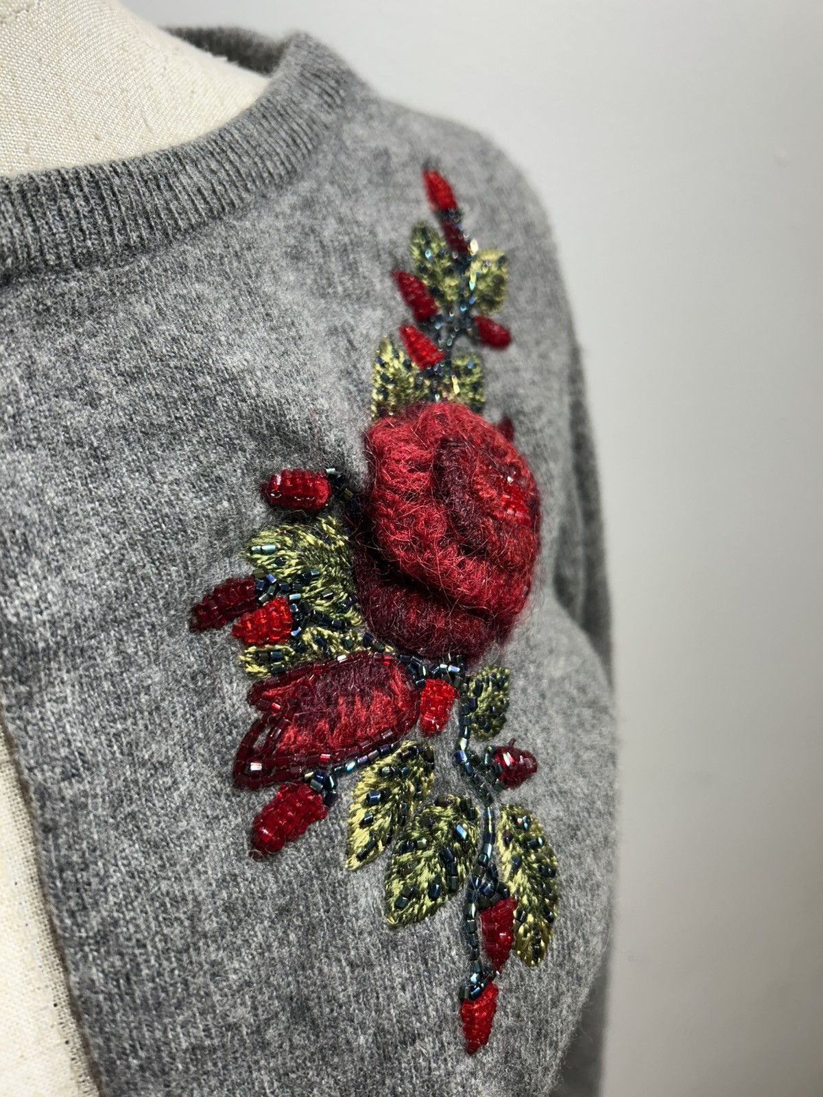 Moschino 3D Floral Embroidery Belted Cardigan Size XS / US 0-2 / IT 36-38 - 6 Thumbnail