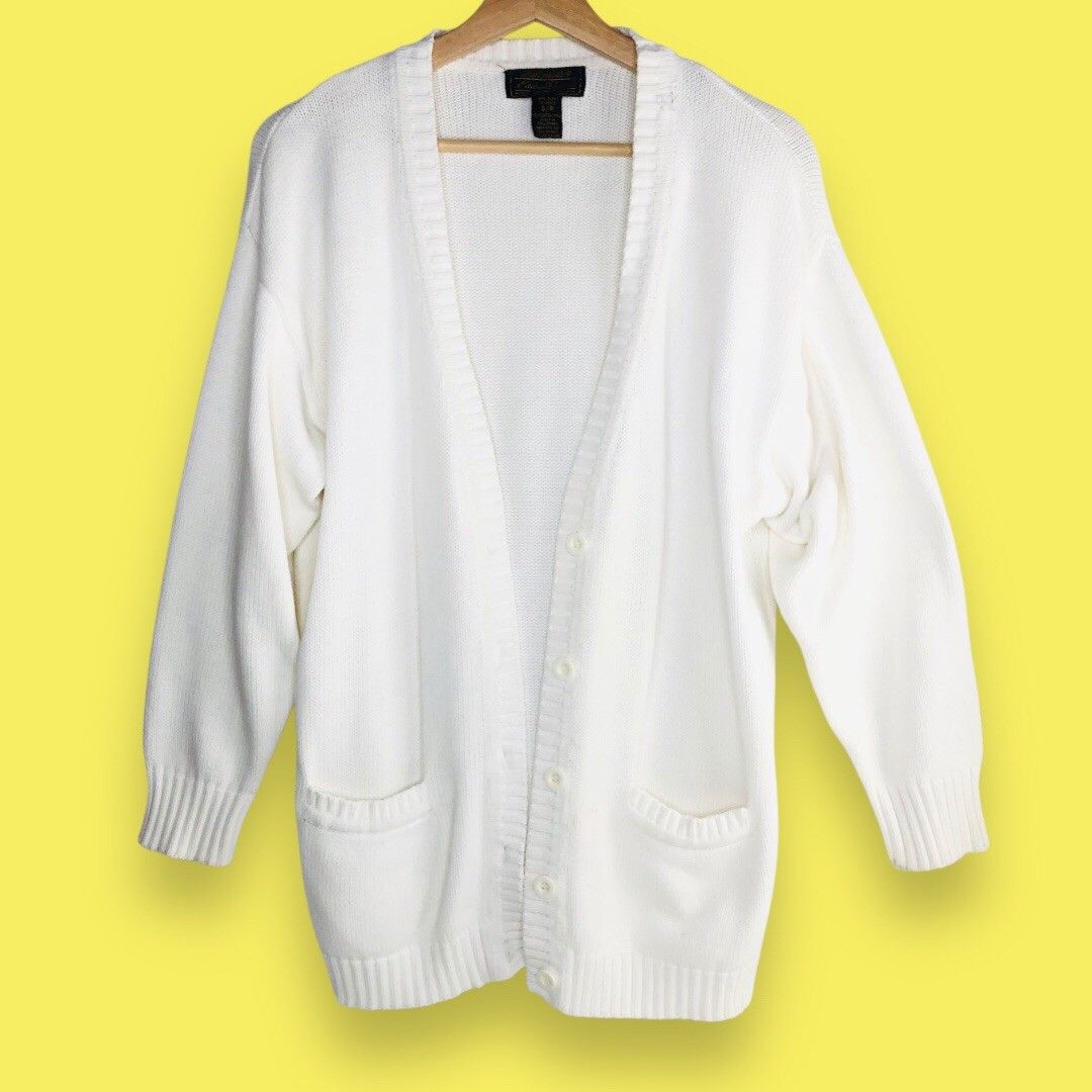 Eddie Bauer Vtg Eddie Bauer women White Sweater Cardigan Size S Size S / US 4 / IT 40 - 1 Thumbnail