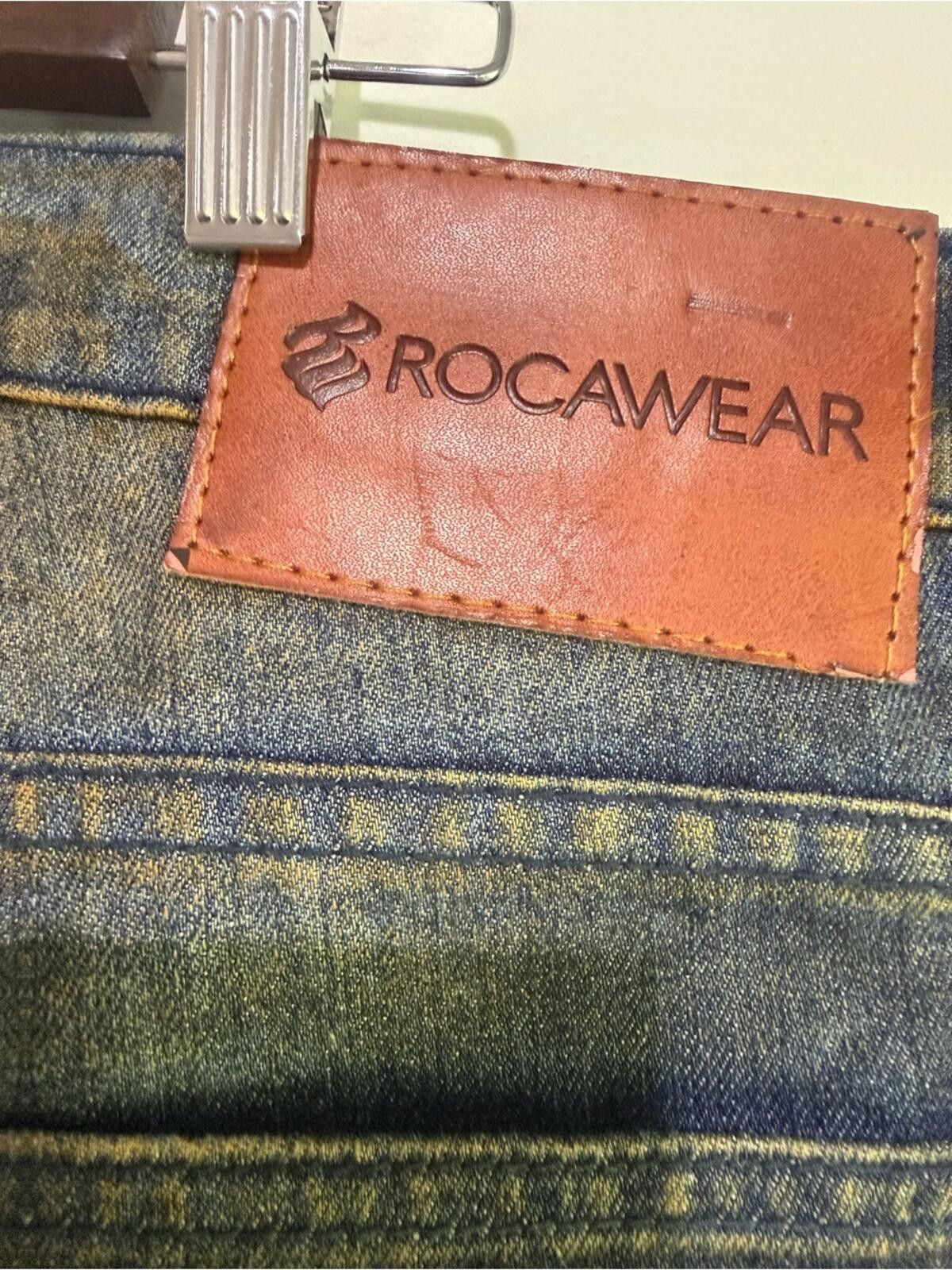 Rocawear Rocawear Men's Two-Tone Distressed Blue & Faded Yellow Jeans Size US 38 / EU 54 - 4 Thumbnail