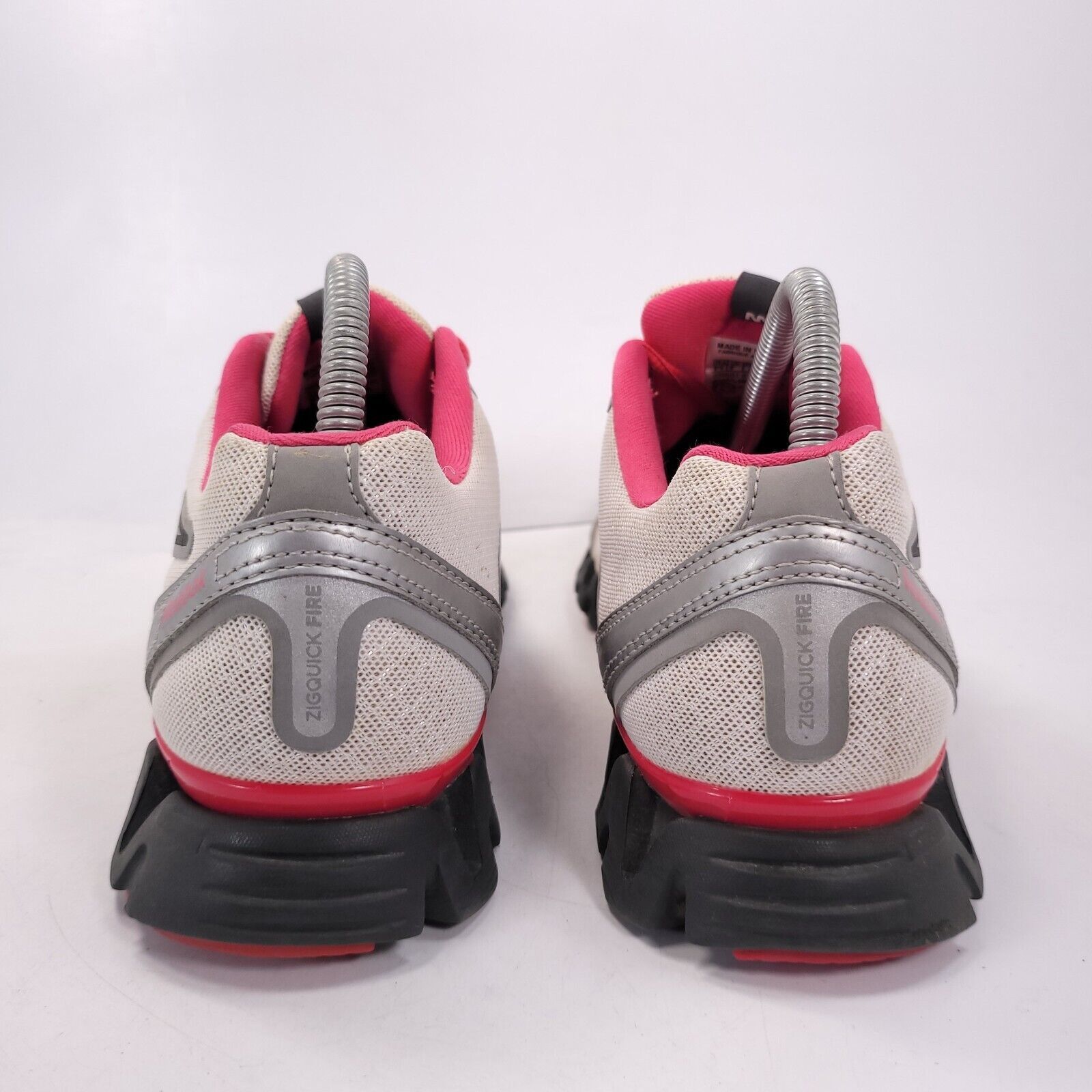 Reebok Reebok Zigquick Fire Shoe Womens Size 8.5 V61014 White Pink Size US 8.5 / IT 38.5 - 3 Thumbnail