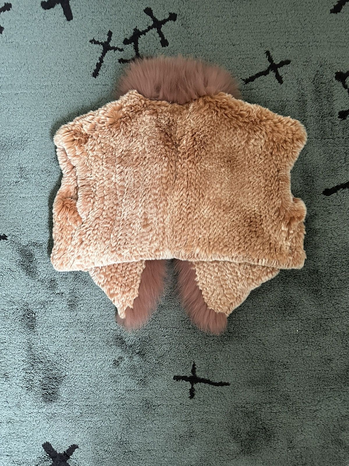 Valentino Archive Valentino Fox and Beaver Rabbit Fur Vest Vintage Size S / US 4 / IT 40 - 2 Thumbnail
