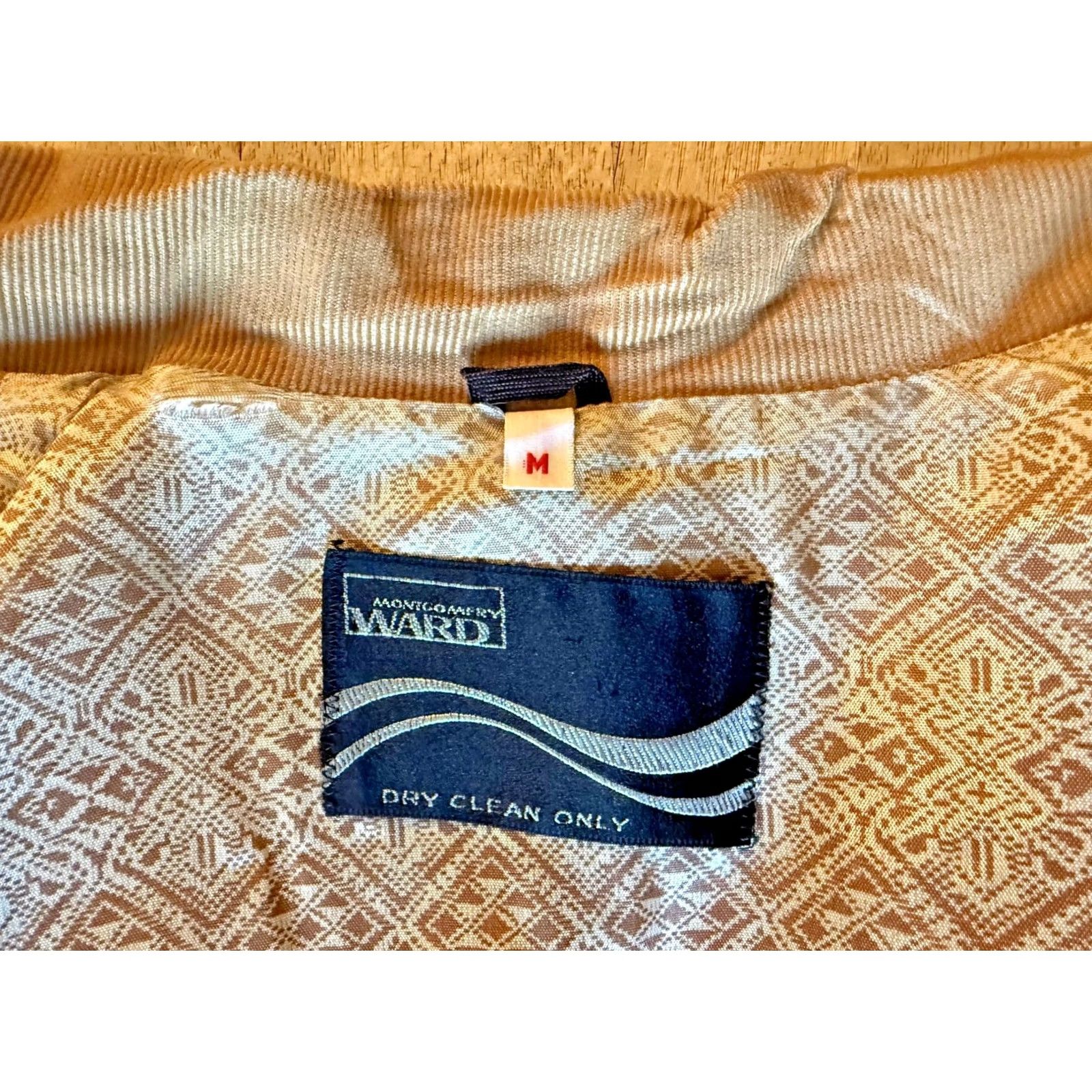Vintage VINTAGE Montgomery Ward Belted Corduroy Jacket Men Medium Tan Size US M / EU 48-50 / 2 - 7 Thumbnail