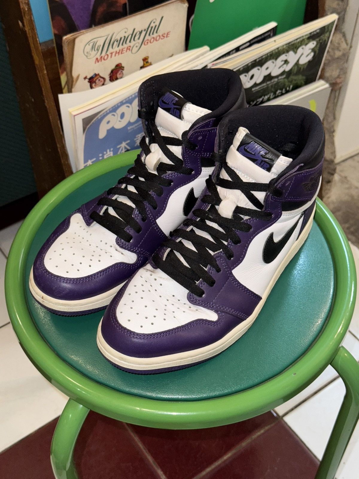 Nike Nike Air Jordan 1 (2019) High Retro Shoes Size US 9.5 / EU 42-43 - 2 Thumbnail