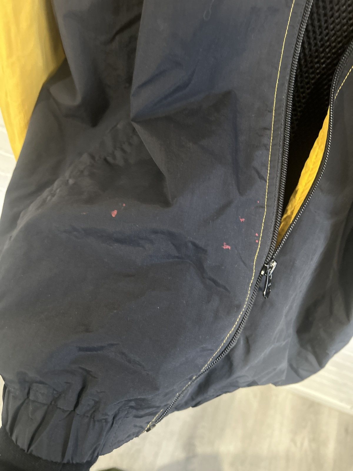 Obey Yellow Obey Windbreaker Size US L / EU 52-54 / 3 - 4 Thumbnail