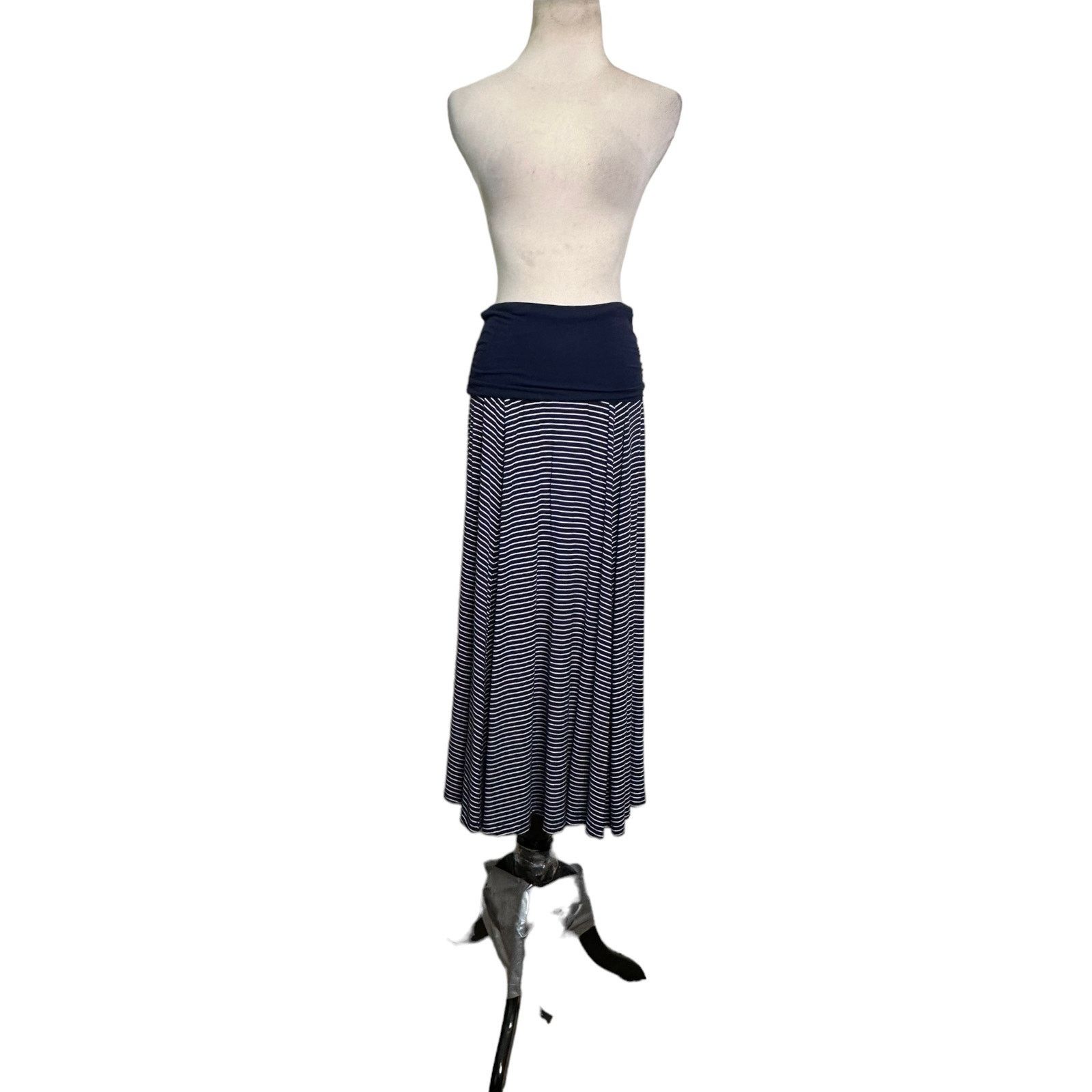 Gap Gap blue striped pull on casual maxi skirt size XS Size 28" / US 6 / IT 42 - 12 Thumbnail