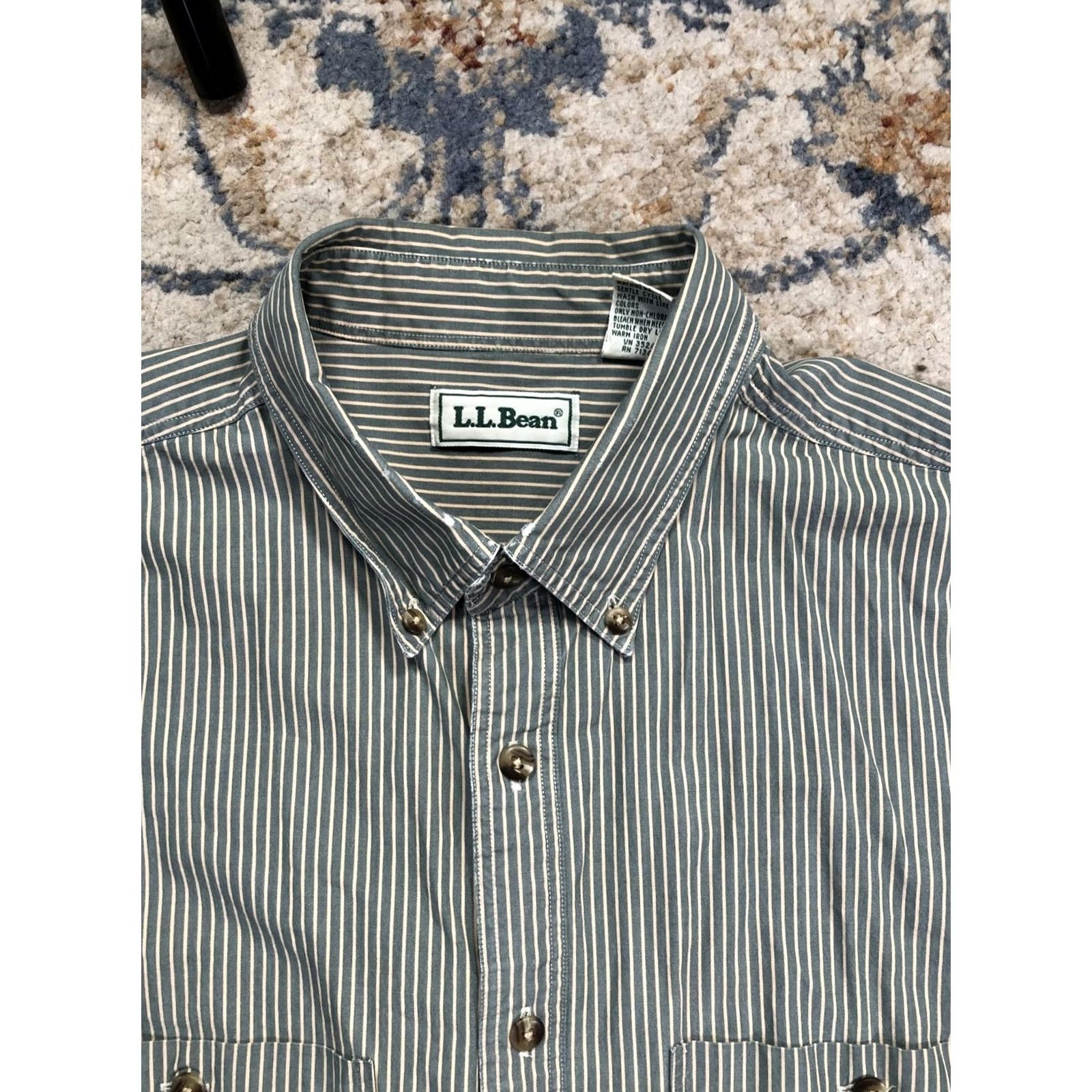Vintage L.L.Bean Shirt Mens Large Green White Stripe Long Sleeve Button Down Cotton Size US L / EU 52-54 / 3 - 2 Thumbnail