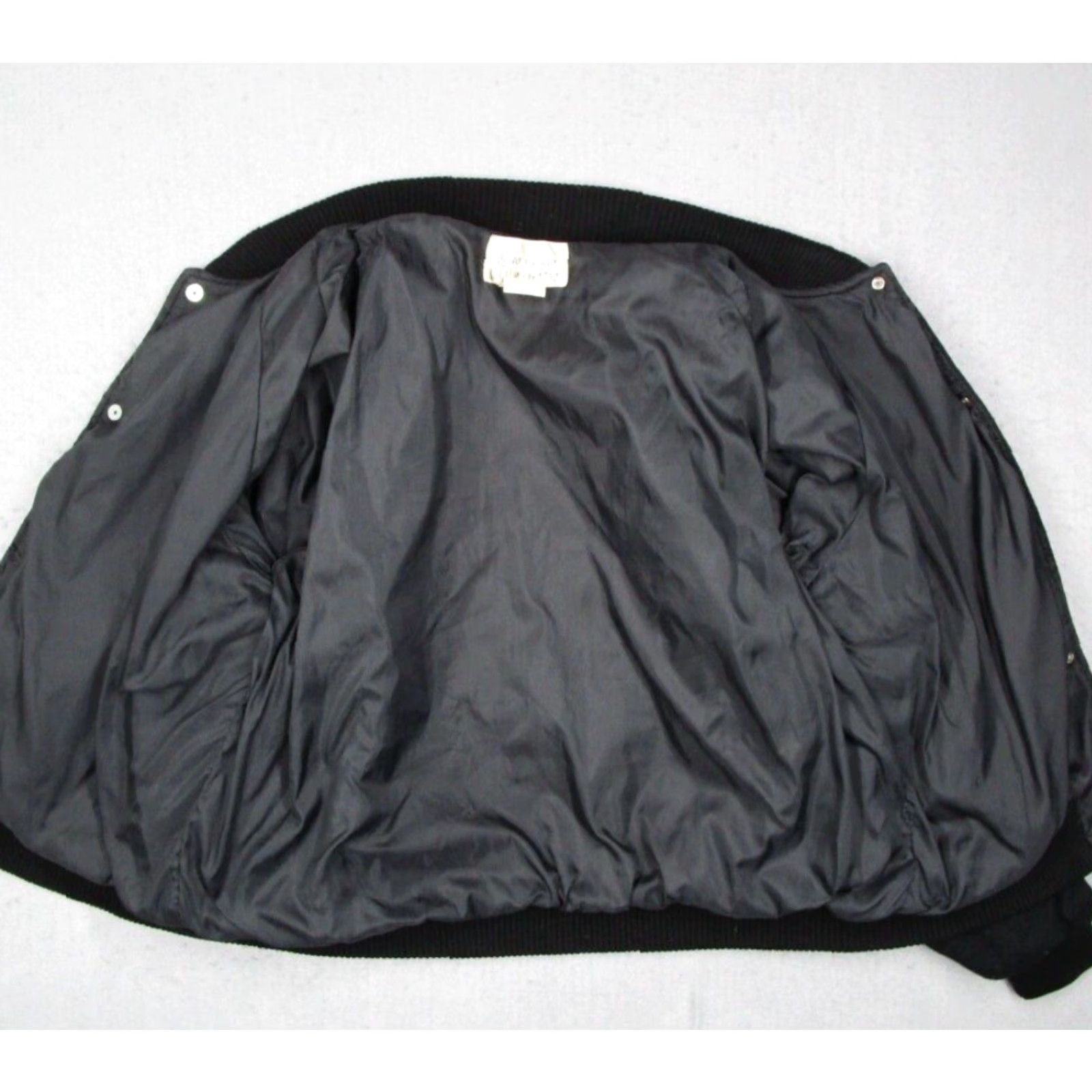 Vintage VINTAGE Pine Knob Music Theatre Jacket Mens Large Black Wool Snap Bomber Jacket Size US L / EU 52-54 / 3 - 5 Thumbnail
