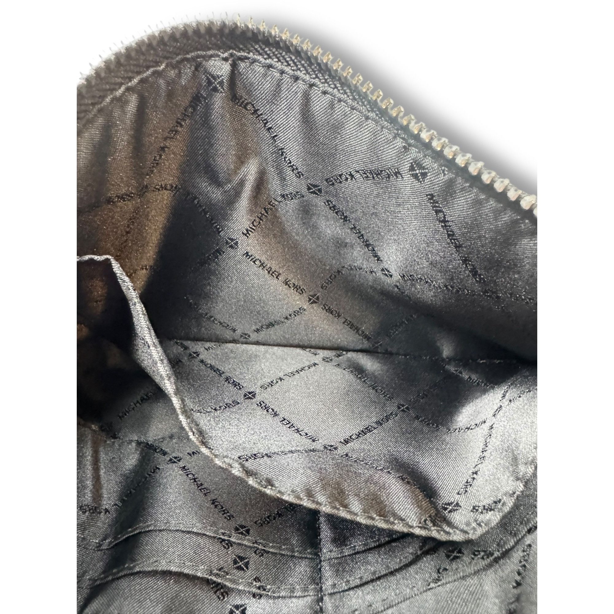Michael Kors Michael Kors Jet Set Pouch Wristlet Coated Canvas Gray Black Size ONE SIZE - 10 Thumbnail