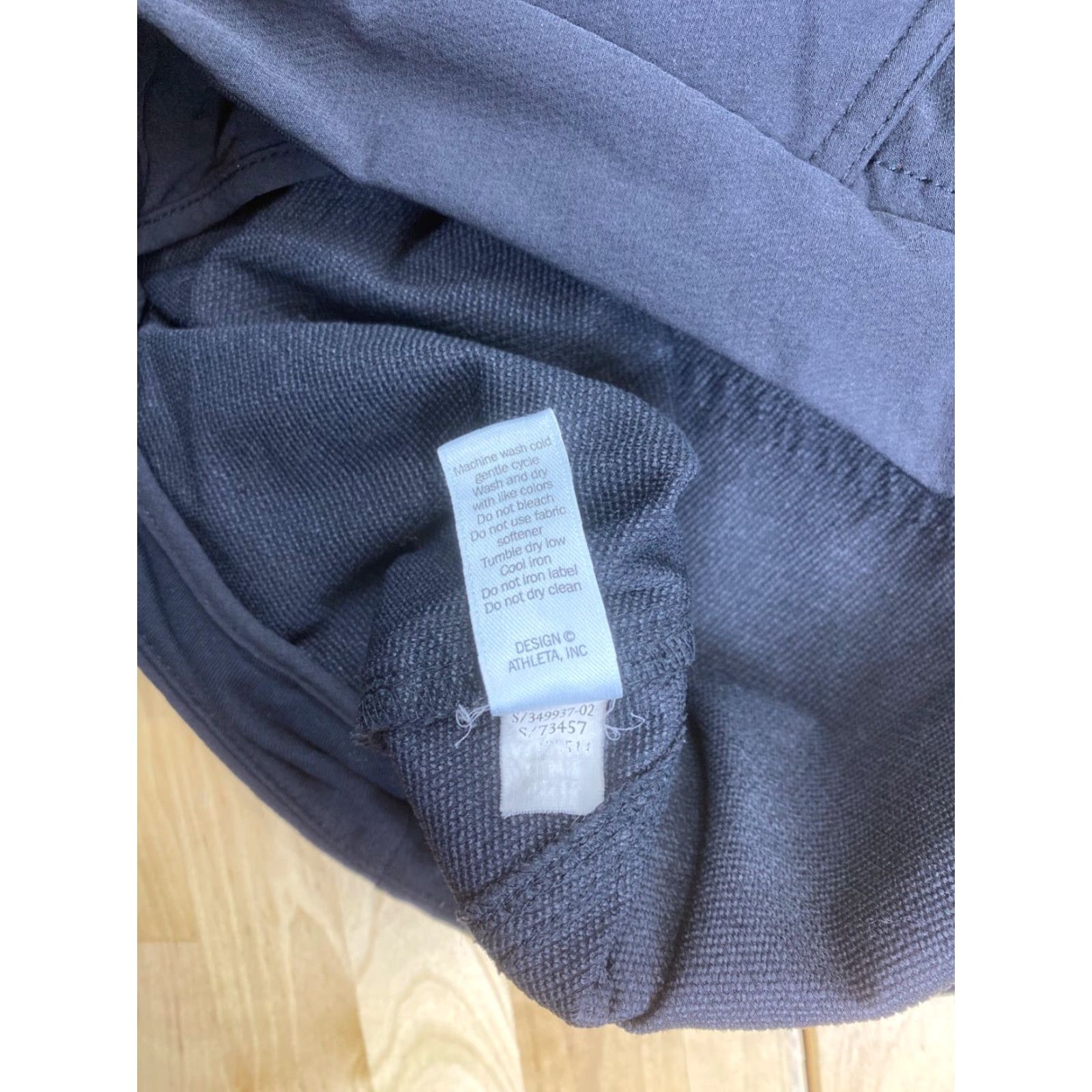 Athleta Athleta Pants Womens 4 Black Jogger Casual Outdoor Travel Pockets Breathing Comfort Tapered Regular Size 4 Womens Size 27" / US 4 / IT 40 - 6 Thumbnail