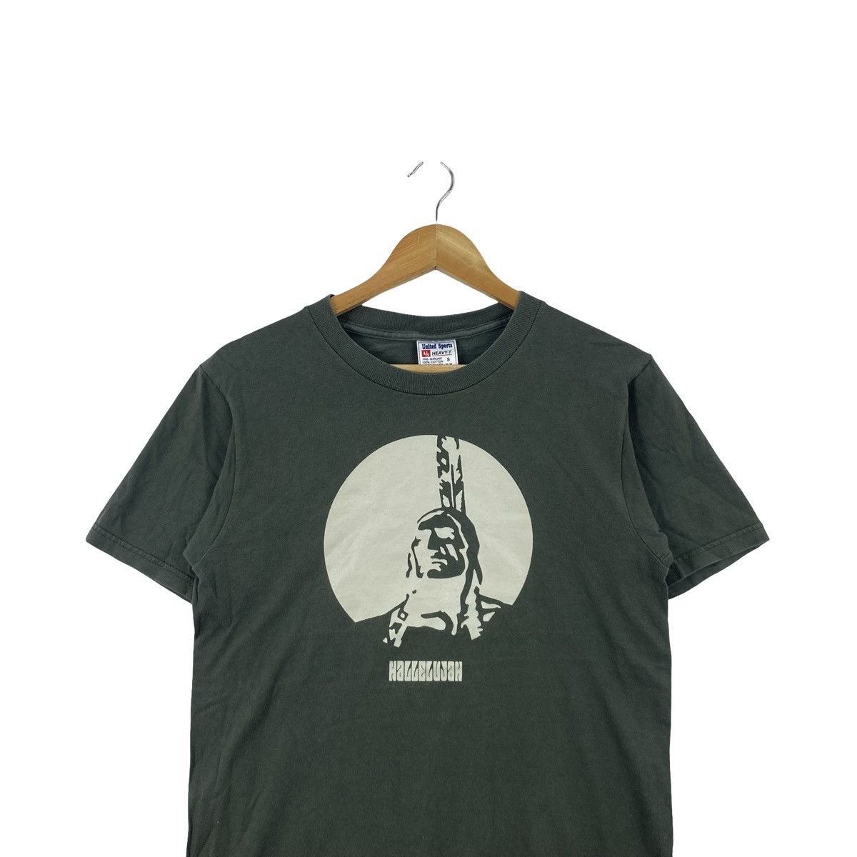 Native Vintage NATIVE AMERICAN CHIEF Graphic Minimalist Print Size US S / EU 44-46 / 1 - 2 Thumbnail