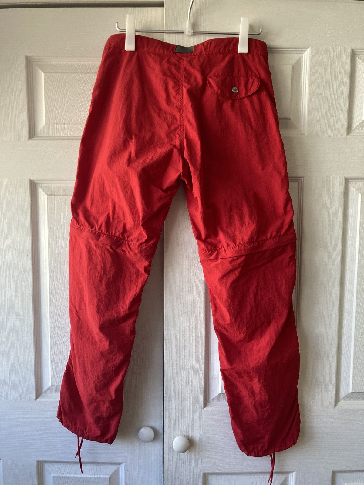 Battenwear Battenwear vintage-inspired bright red zip-off hiking pants Size US 31 - 1 Thumbnail