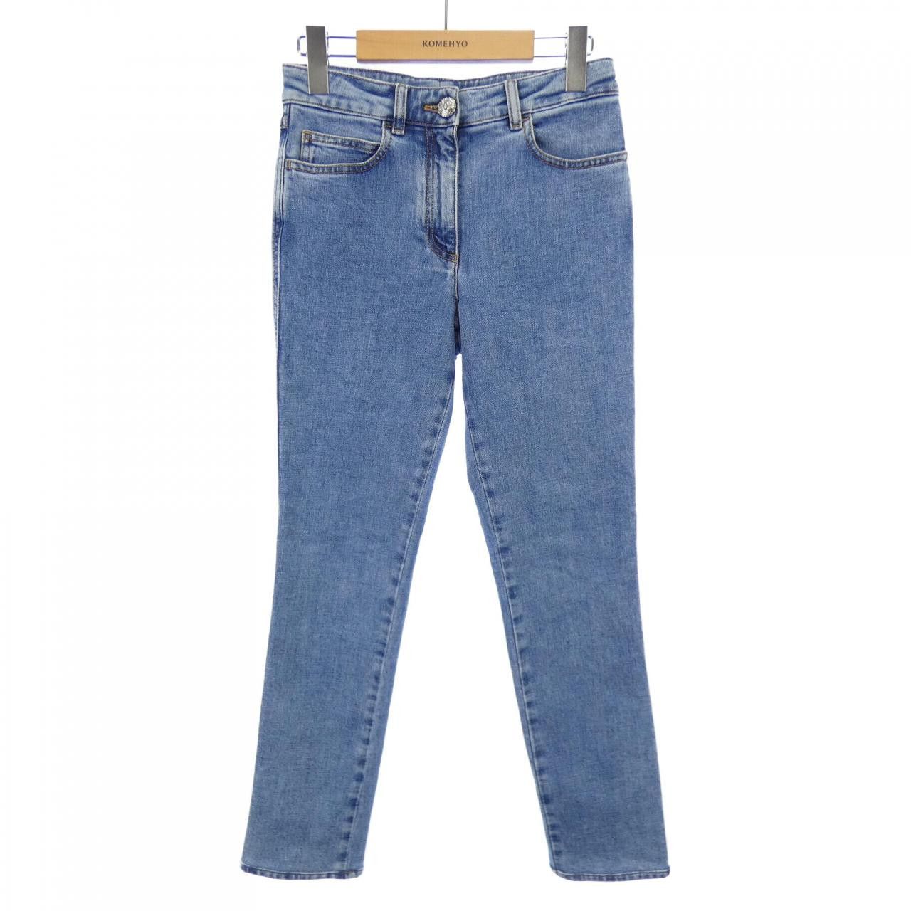 Chanel Chanel COCO NEIGE LOOK35 Shearling Trim Jeans Denim Jeans P74543V67391 DUTY FREE for USA