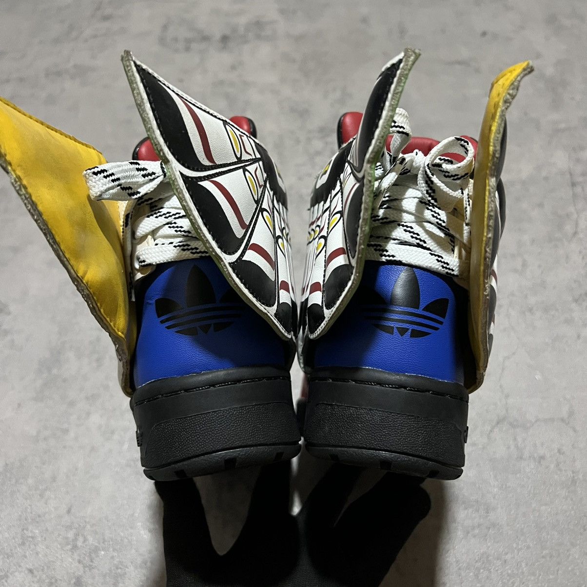 Adidas × Jeremy Scott Jeremy Scott Adidas Forum Hi Totem Eagle Wings Size US 9 / EU 42 - 6 Thumbnail