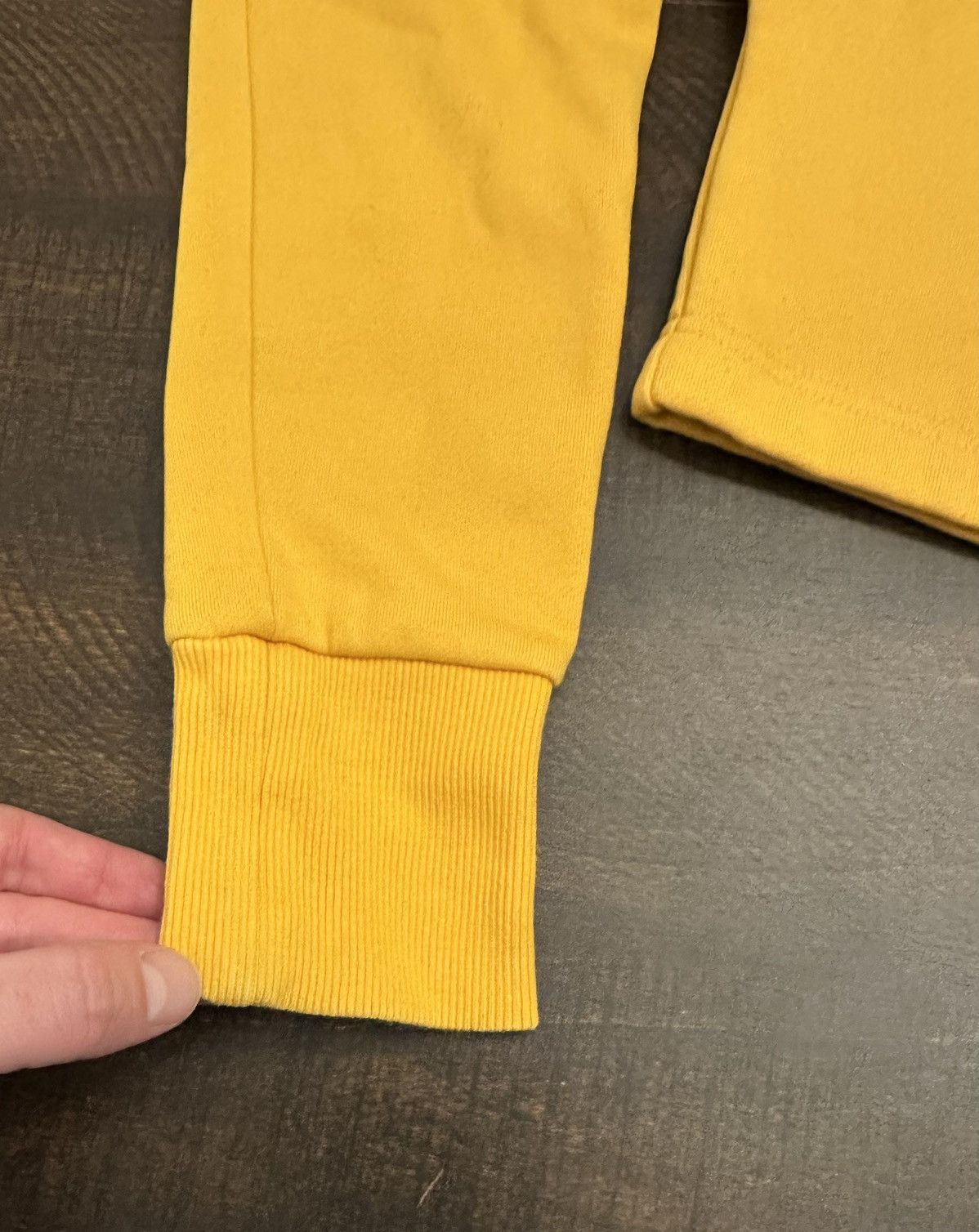 Gymshark Gymshark Women Yellow Legacy Cropped Pullover Sweater Size S Size S / US 4 / IT 40 - 4 Thumbnail