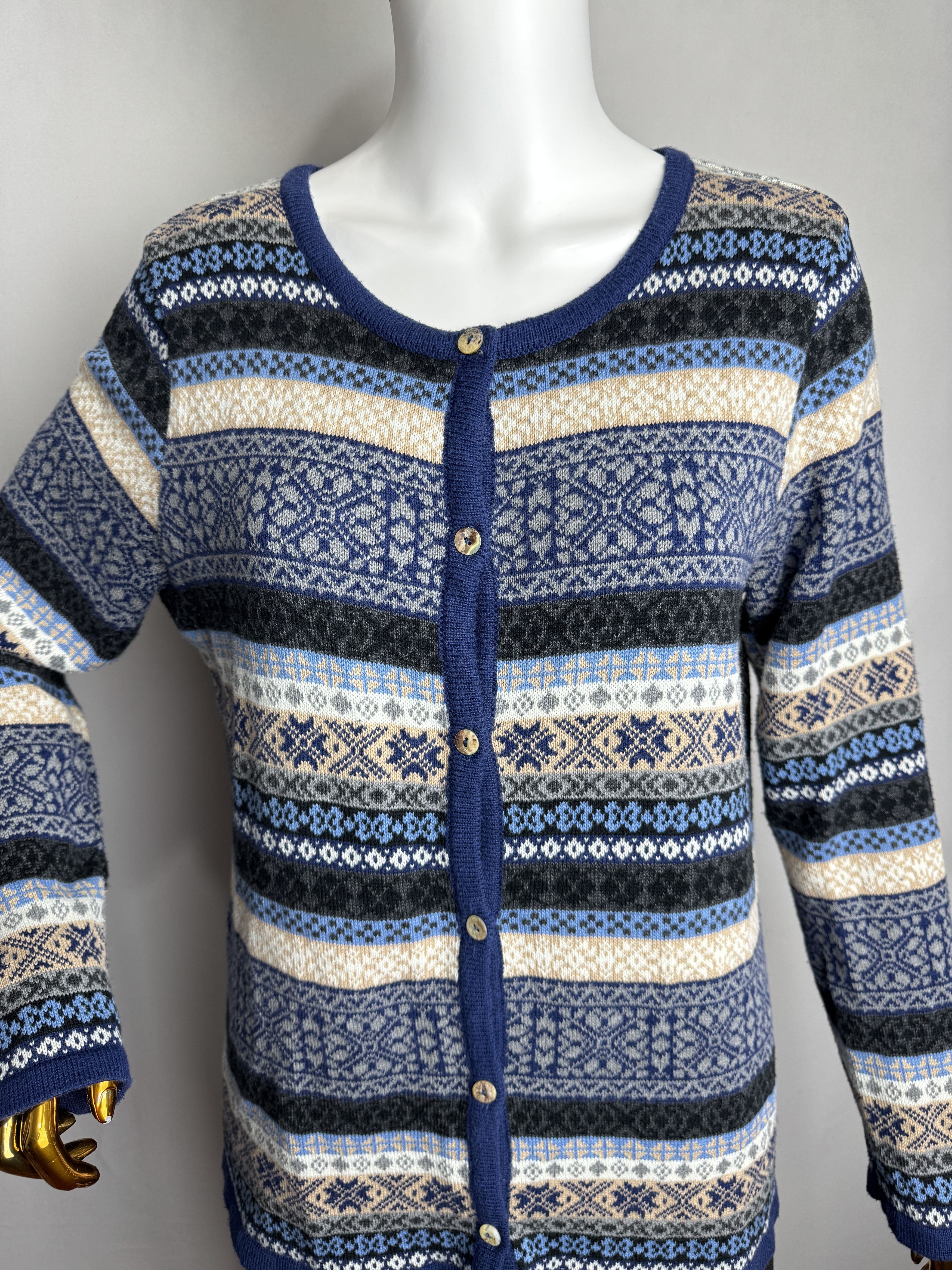 Other SKOVHUUS women’s Nordic pattern cardigan Size L / US 10 / IT 46 - 9 Thumbnail