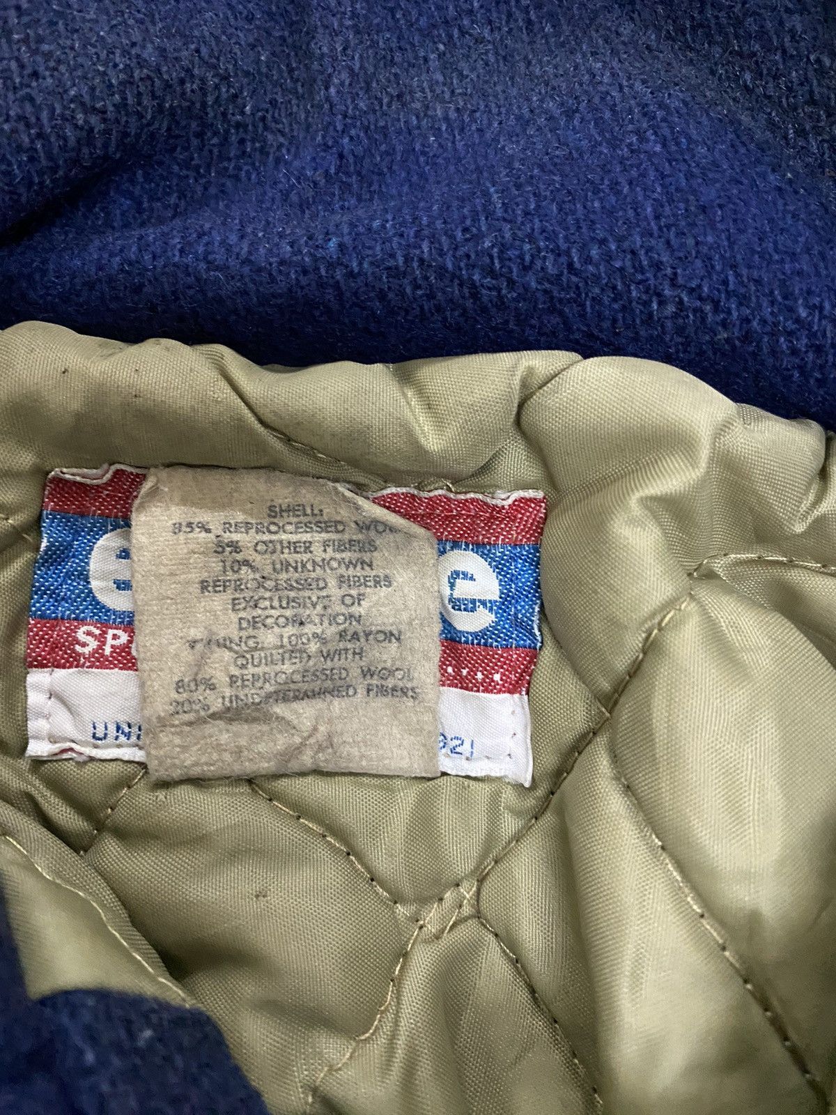 Vintage Iowa vintage varsity jacket Size US M / EU 48-50 / 2 - 5 Thumbnail