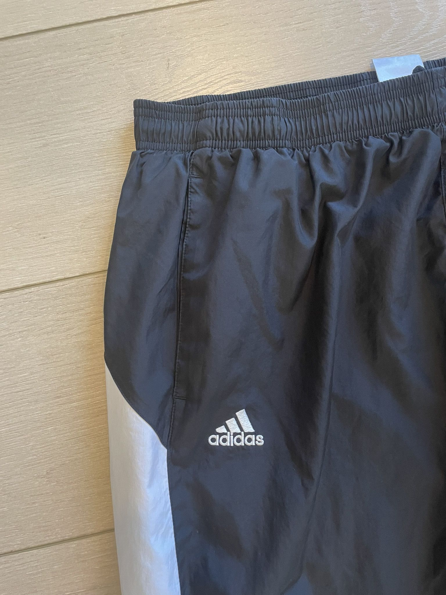 Adidas Vintage Adidas Track Pants Size XXL Size US 36 / EU 52 - 4 Thumbnail