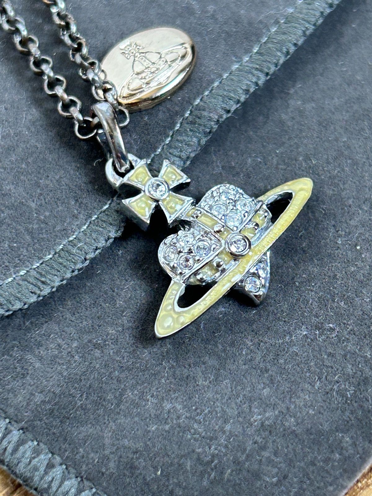 Vivienne Westwood Vintage Vivienne Westwood Reverse Heart Diamante Necklace Size ONE SIZE - 2 Thumbnail