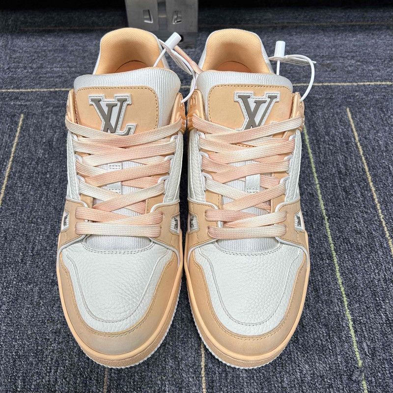 Louis Vuitton Louis Vuitton Trainer Low Top Sneakers in Orange -2505 Size US 8 / IT 38 - 2 Thumbnail
