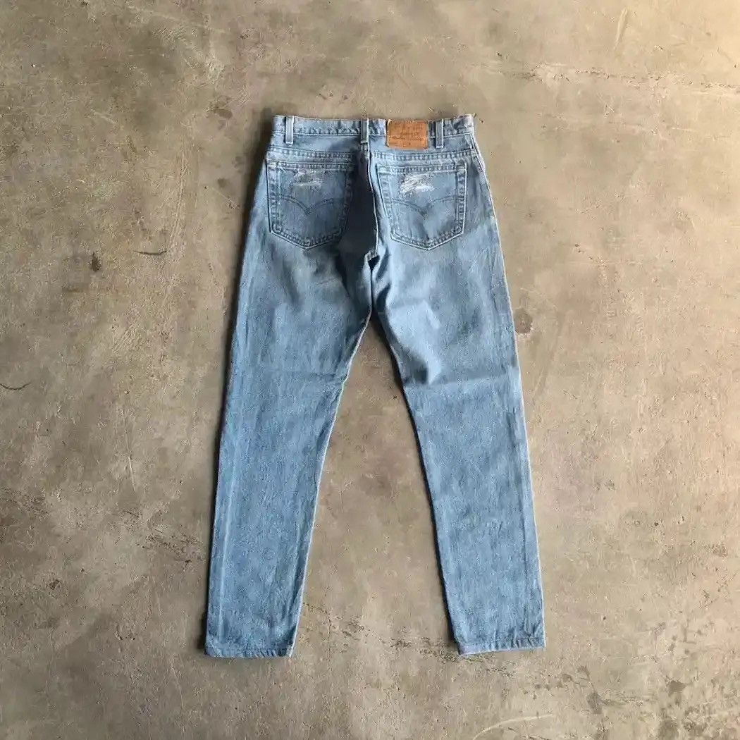 Levi's DESTROYED!VTG LEVI’S 550 JEAN LEVIS DENIM RELAXED FIT PANTS Size US 30 / EU 46 - 13 Thumbnail