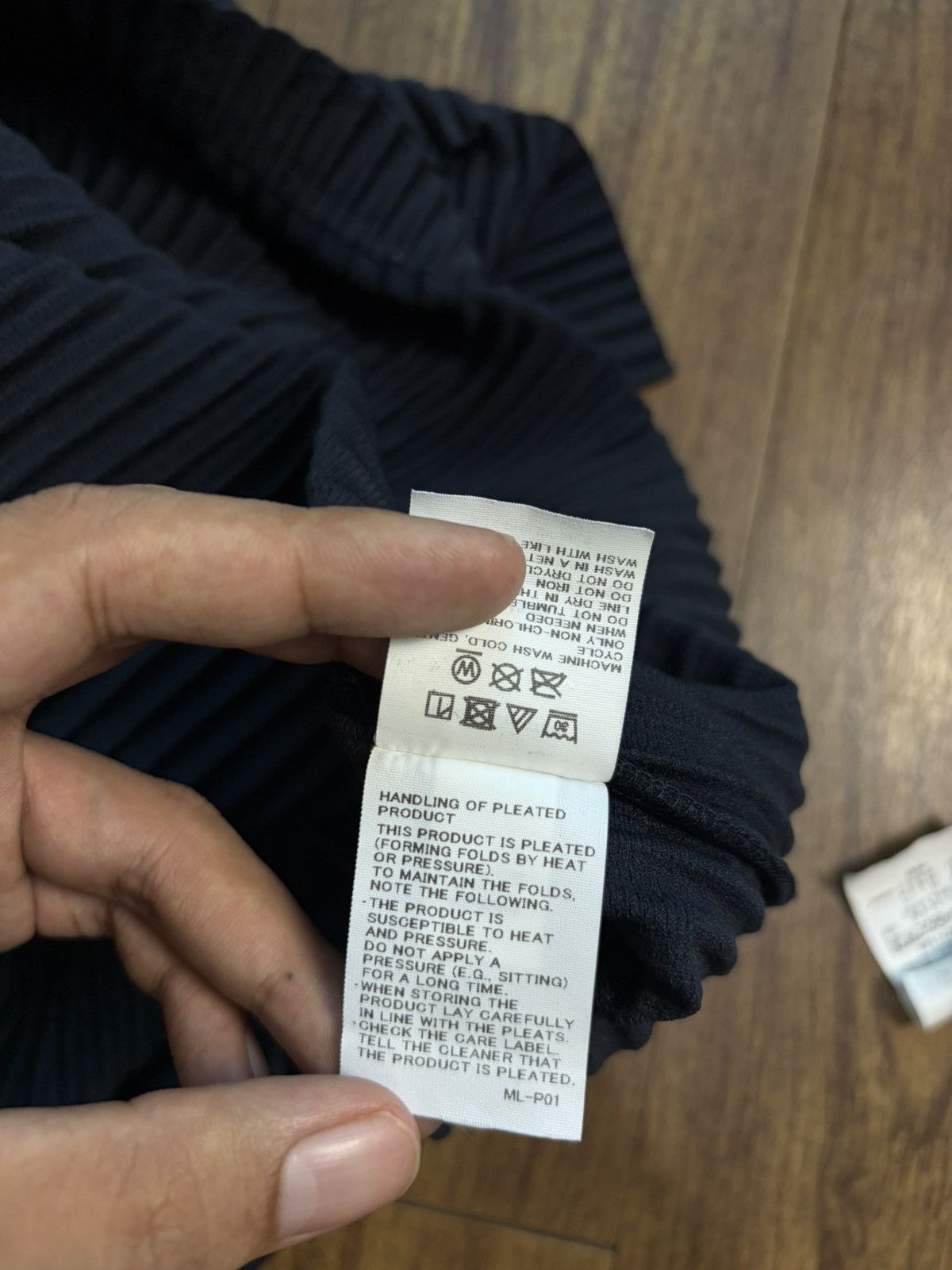 Homme Plisse Issey Miyake FREE TAX! Issey Miyake Homme Plisse Pleated Polo Shirt Size US L / EU 52-54 / 3 - 8 Thumbnail